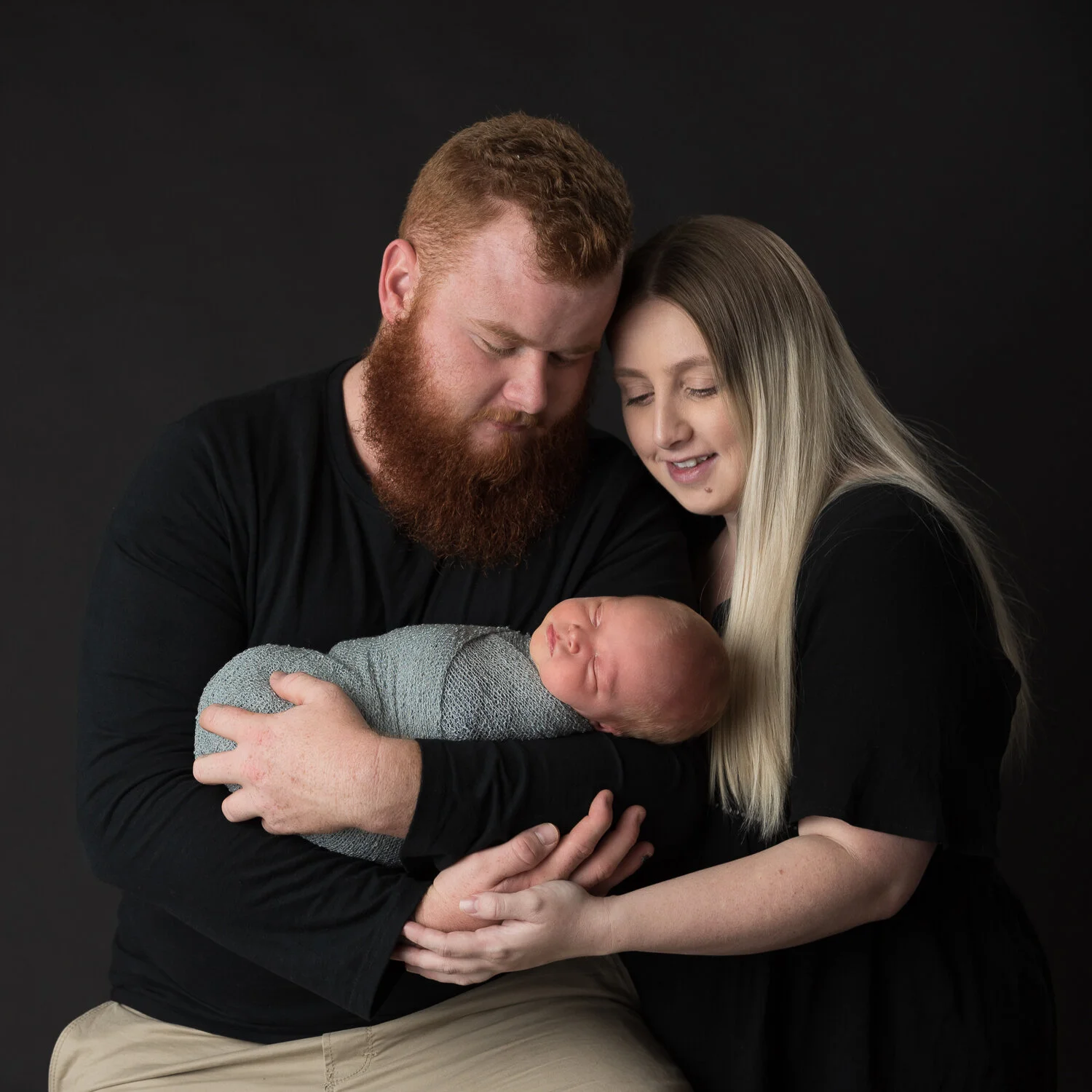 What To Wear To Your Studio Family Photoshoot Melbourne Family Photographer Diamonds In The Sky Photography Tag your pictures with #visitmelbourne or #visitvictoria to allow us to repost. what to wear to your studio family photoshoot melbourne family photographer diamonds in the sky photography