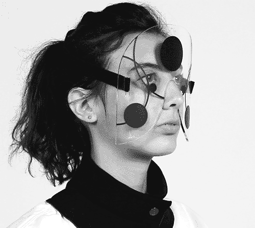 eleonora-01_low.gif