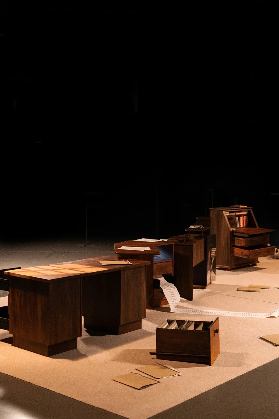 A Desk of One_s Own_Aurora Mesot_12.jpg