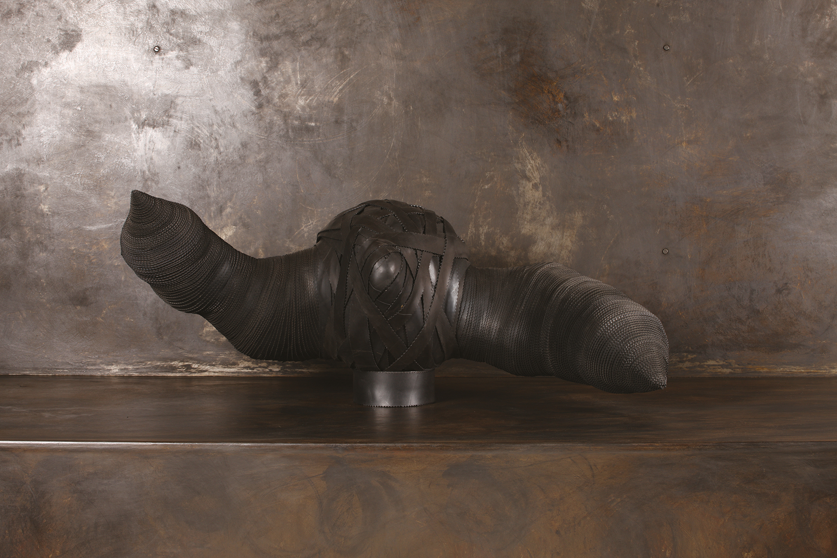 El Toro — H 40 cm - L 95 cm