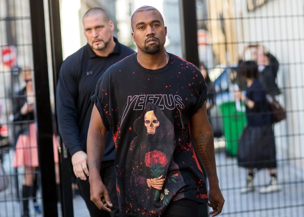kanye-west-paris-fashion-week-spring-summer-2015-021.jpg