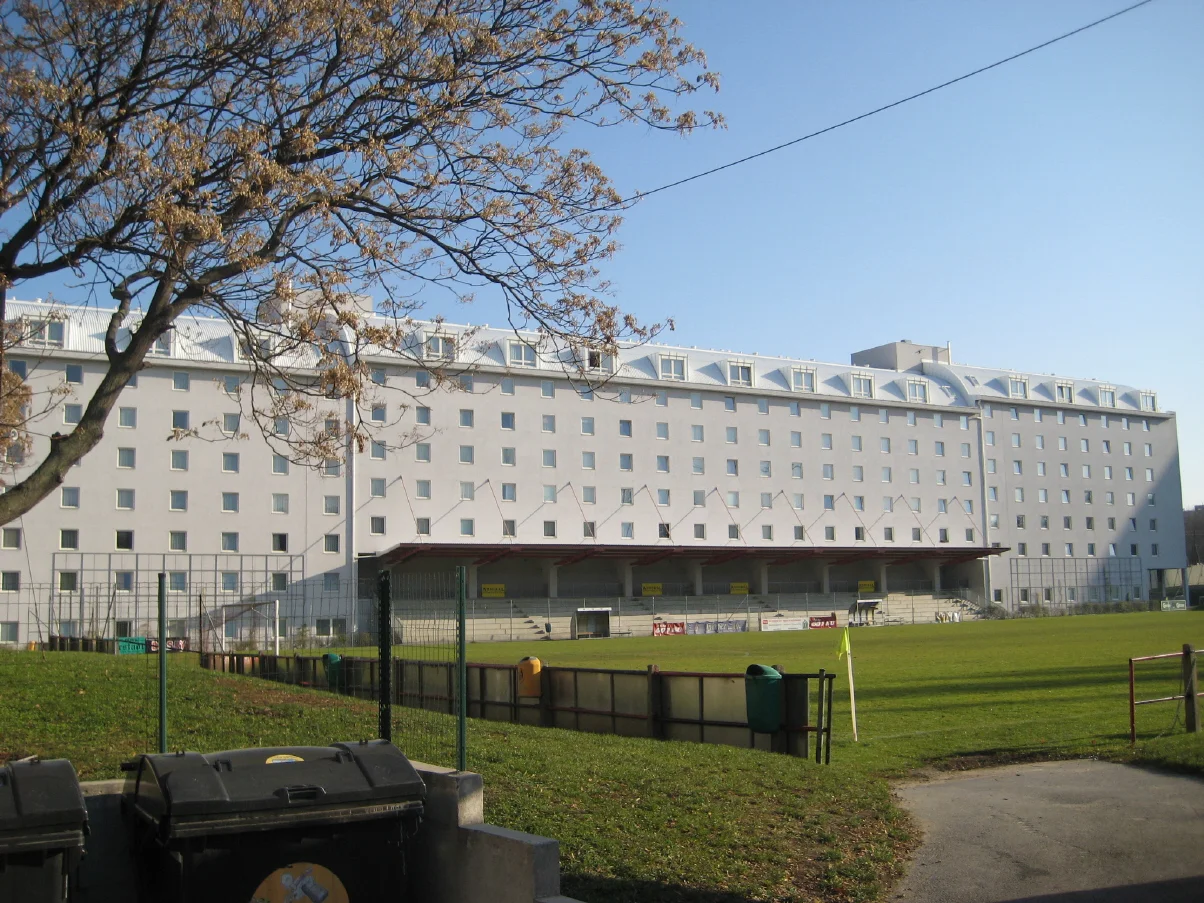 favacplatz.jpg