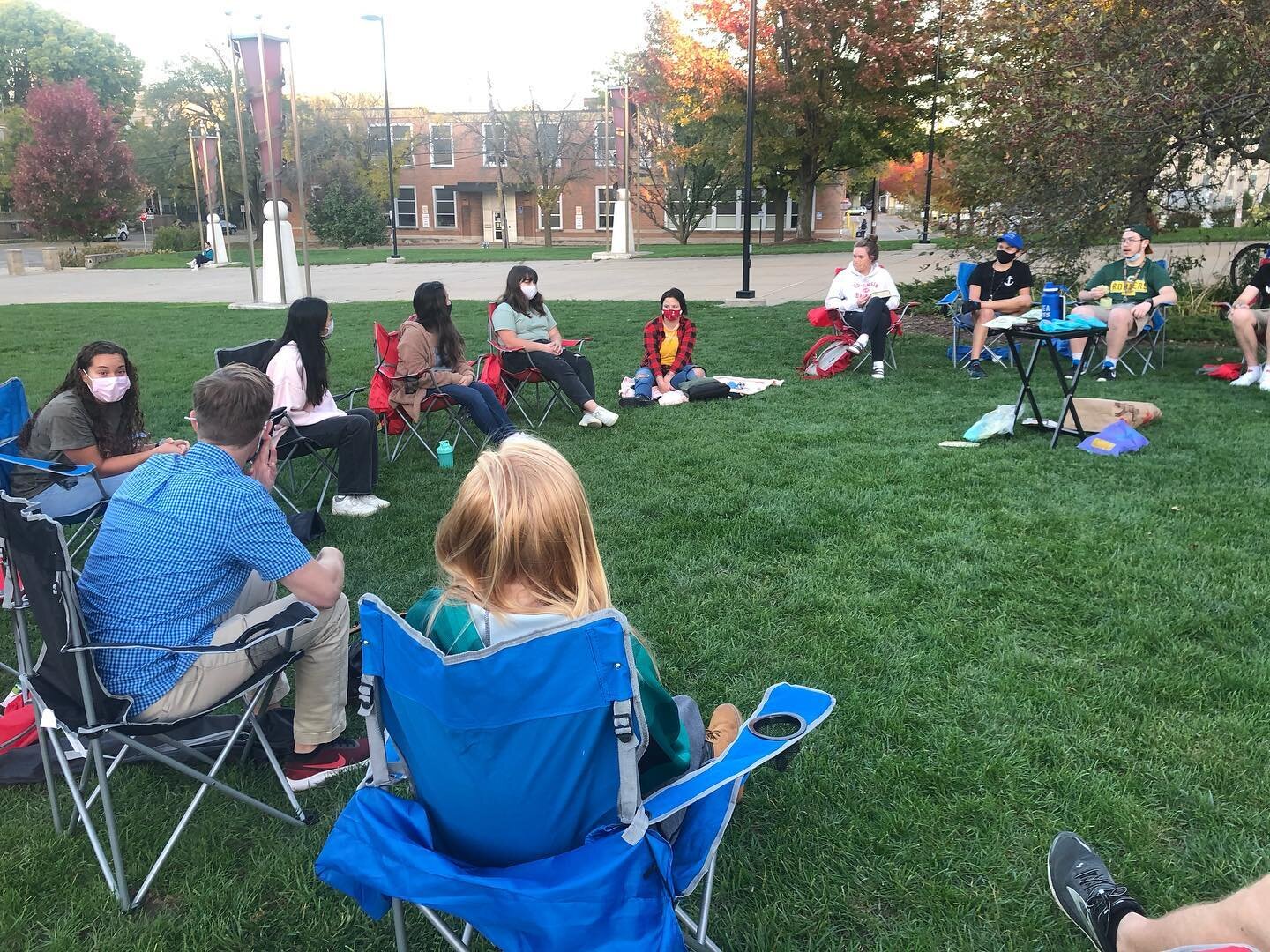 Remember when we used to be able to have bible talk outside?? Good times... reminiscing about warmer weather while the country turns into an ice cube! 🥶🥶🥶 Join us inside from the comfort of zoom for bible talk tonight! Message us for the link!