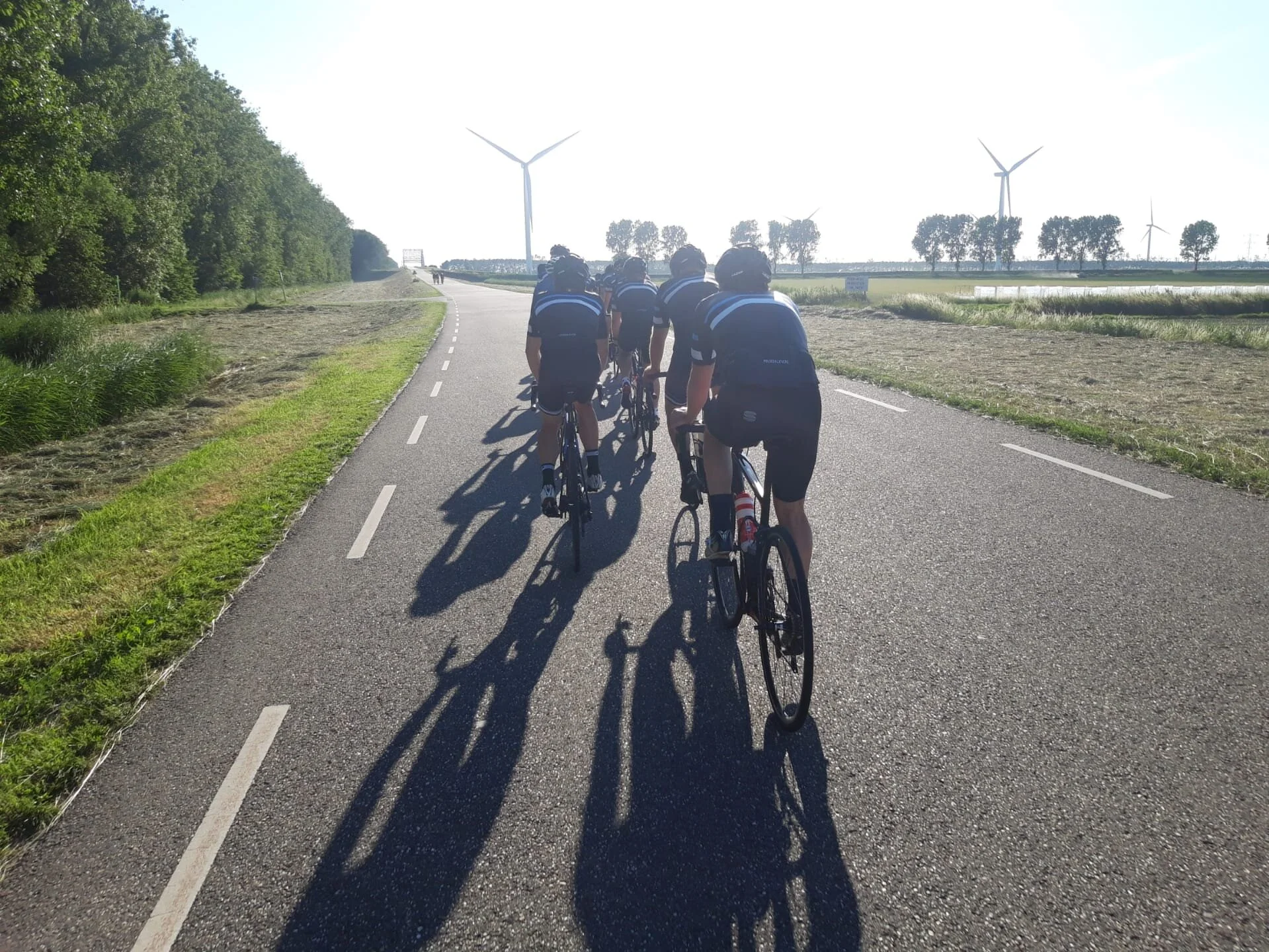      

 
   Uitstel is geen afstel:   De eerste rit van 2021 na de paaspauze. In groepjes van max 10 man rijden we een toer in België (75km).  Verzamelen om 19u rond de Botermarkt. A-Polderklievers komen samen aan de kant van het Gildenhuis. B-Polder
