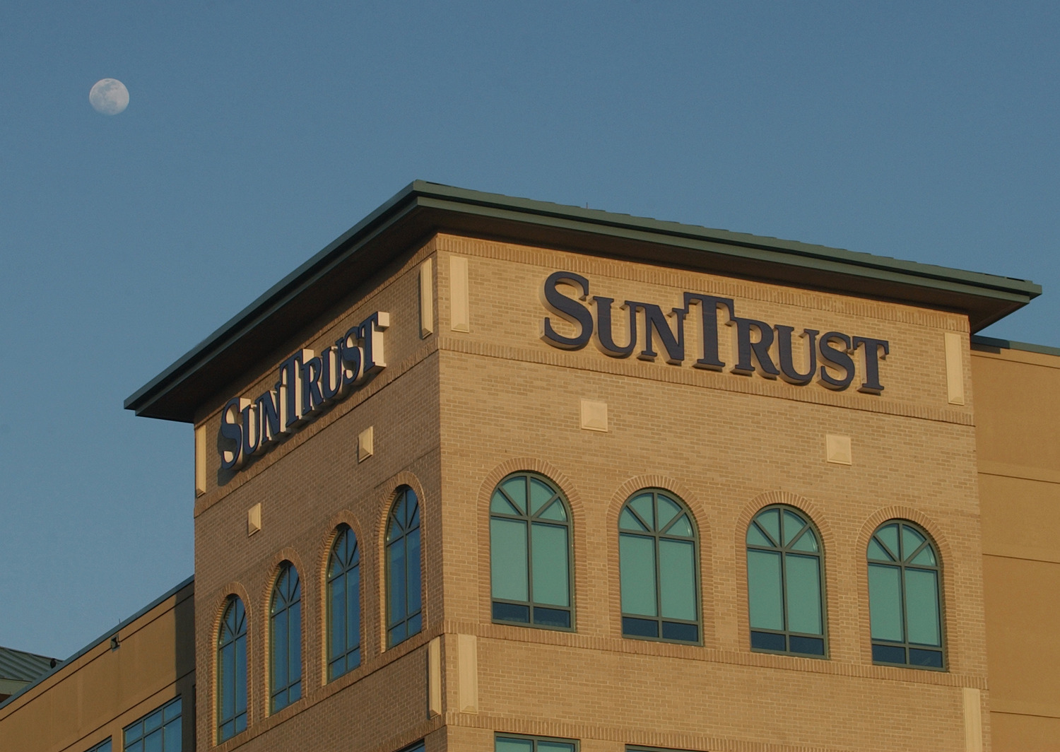 suntrust1.jpg