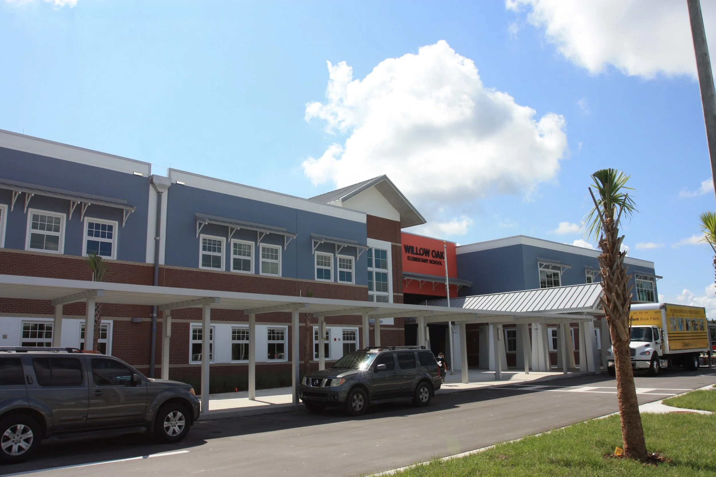 Willow Oak School