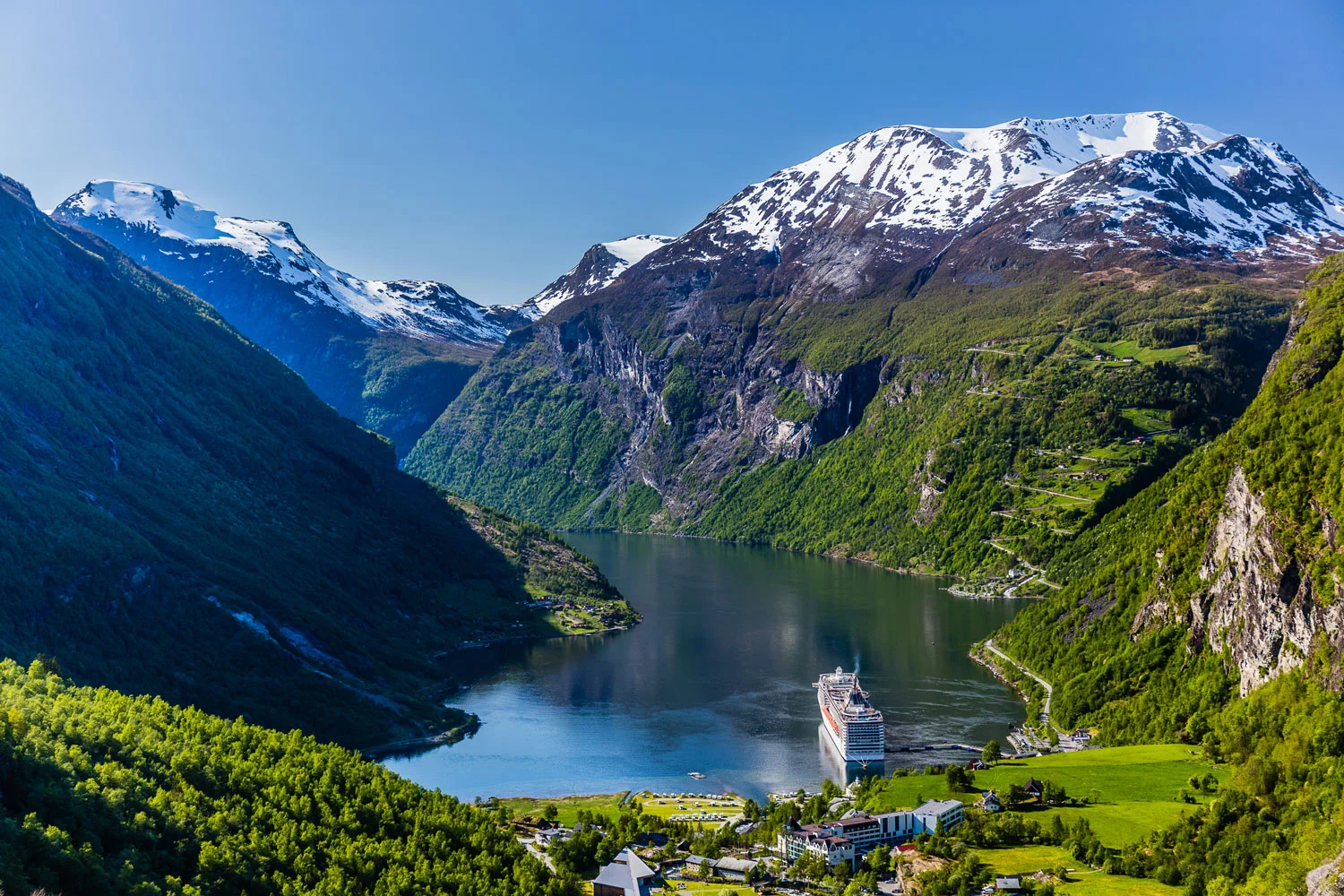 GEIRANGERFJORDEN