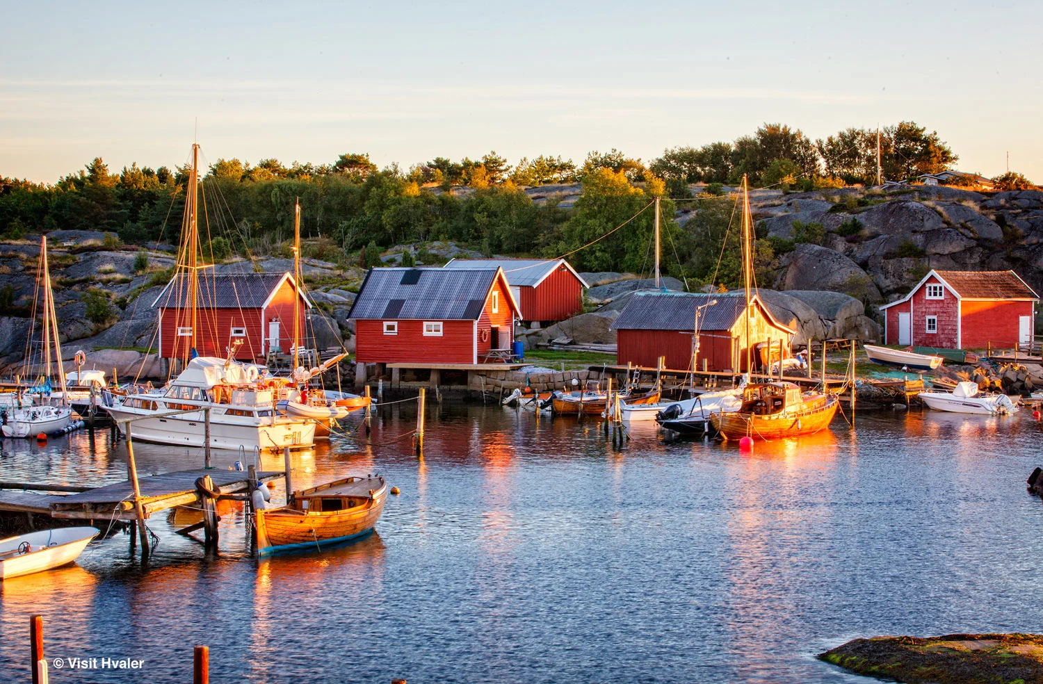 HVALER