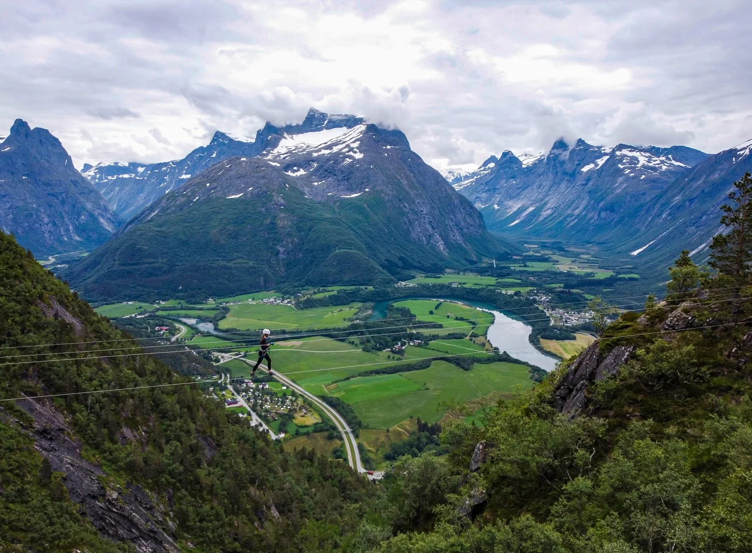 andalsnes-web-via-ferrata-romsdalsstigen-romsdal-13.jpg