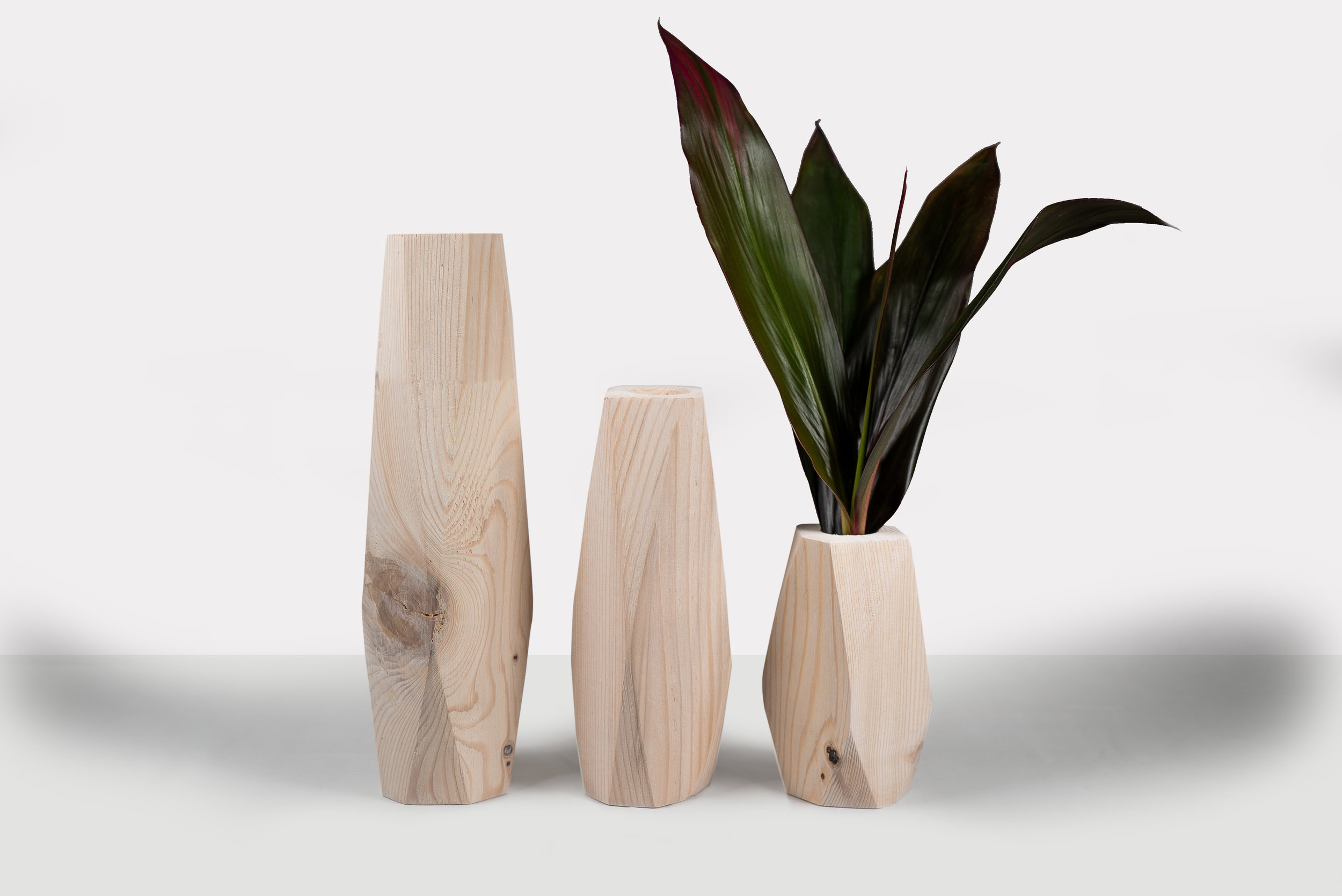 white-wash-vases-group-01.jpg