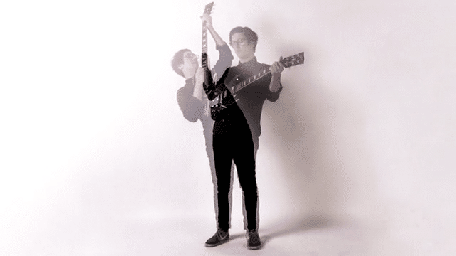 REEL 2019-low (4).gif