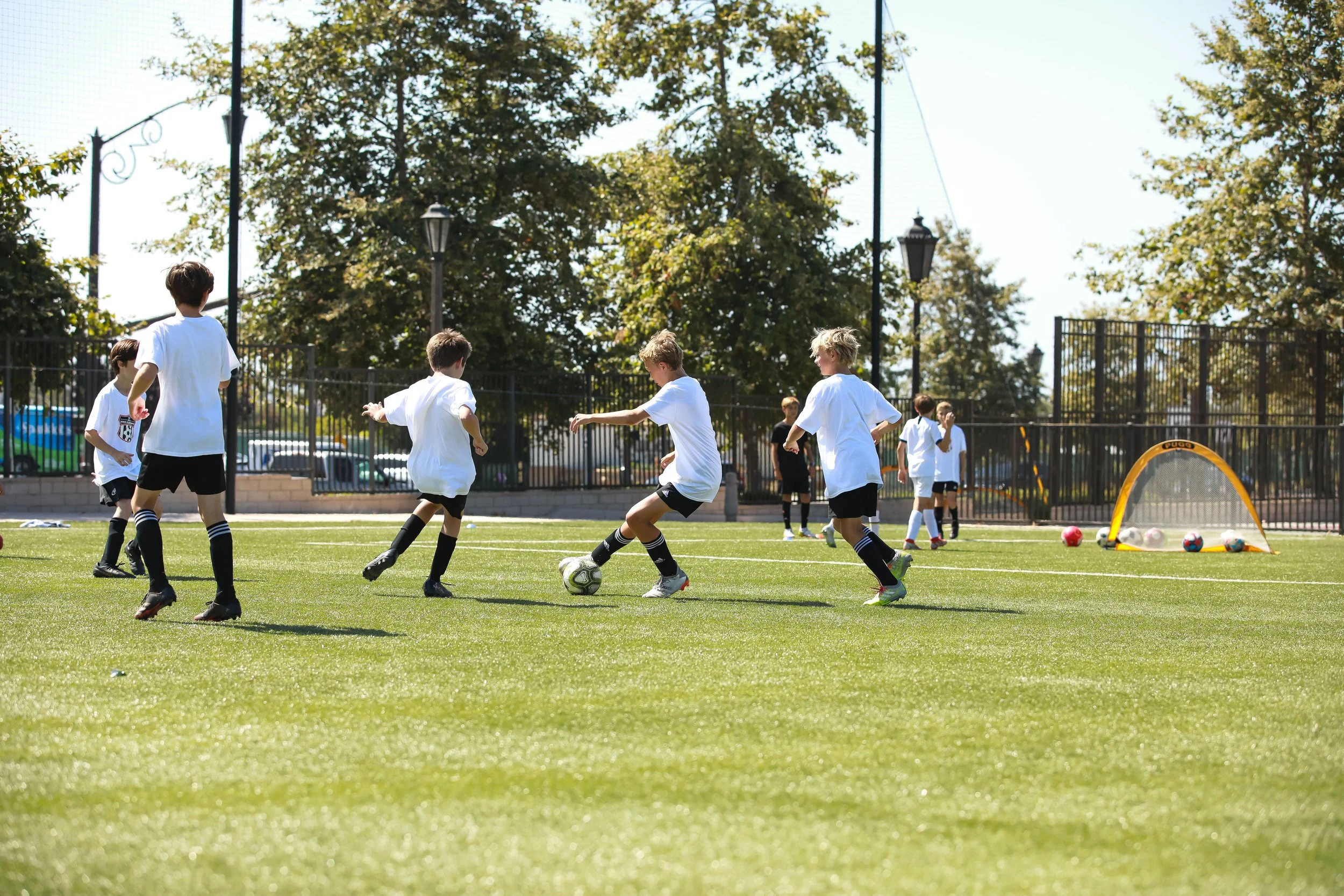 ESL Summer Camps Homepage — Elite Soccer League