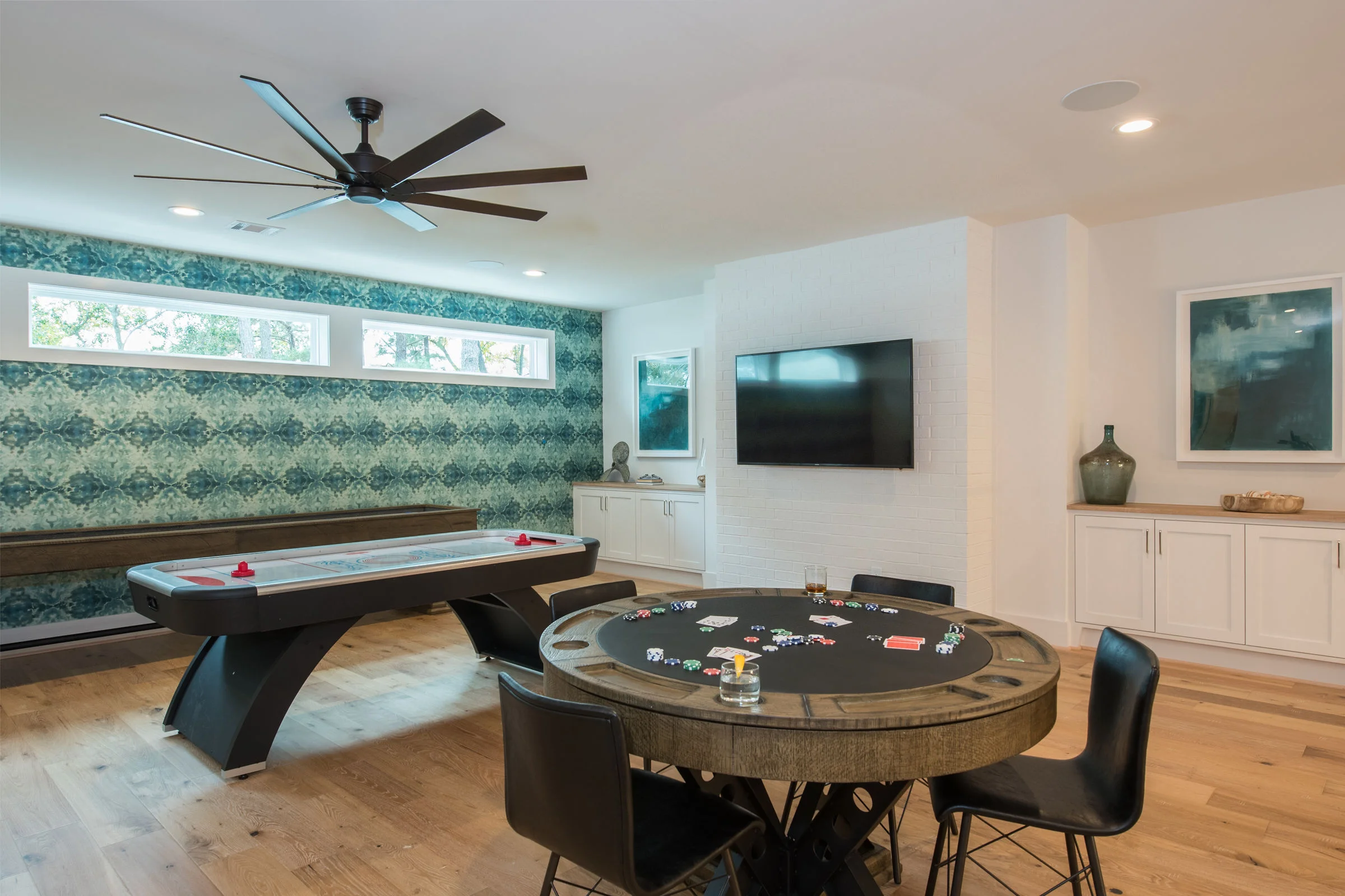 Gameroom: After