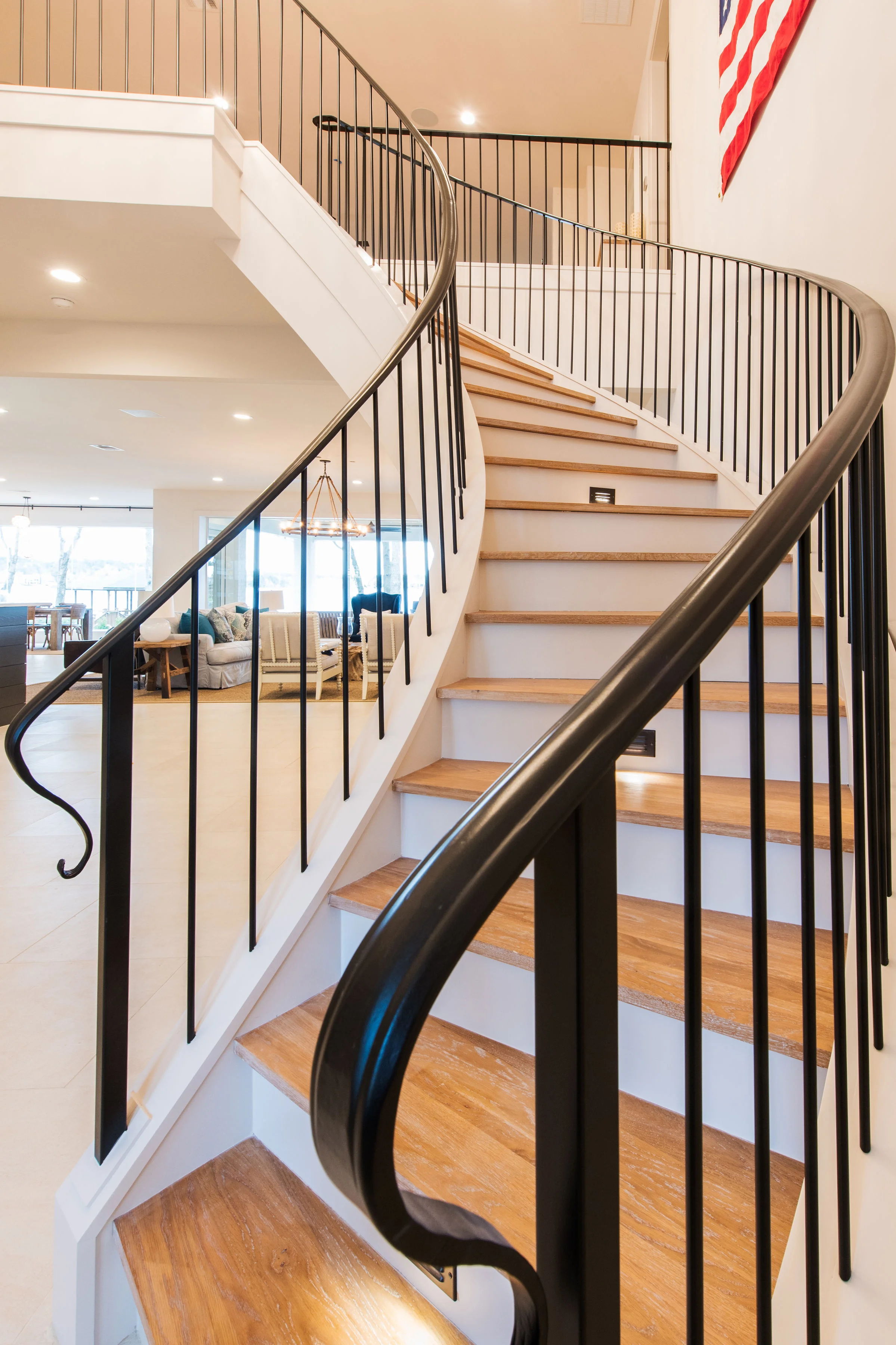 Foyer: After