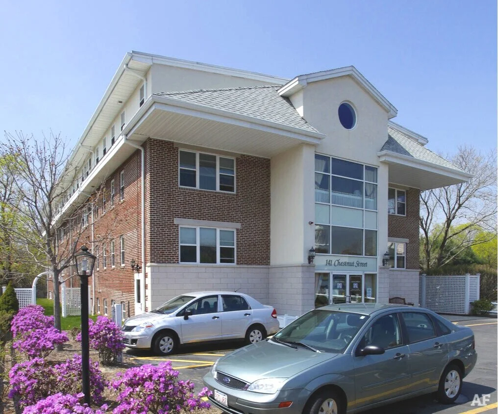 Chestnut Hollow Apts  $7,789,500223(f) | Green Needham, MA 28 units January 2021