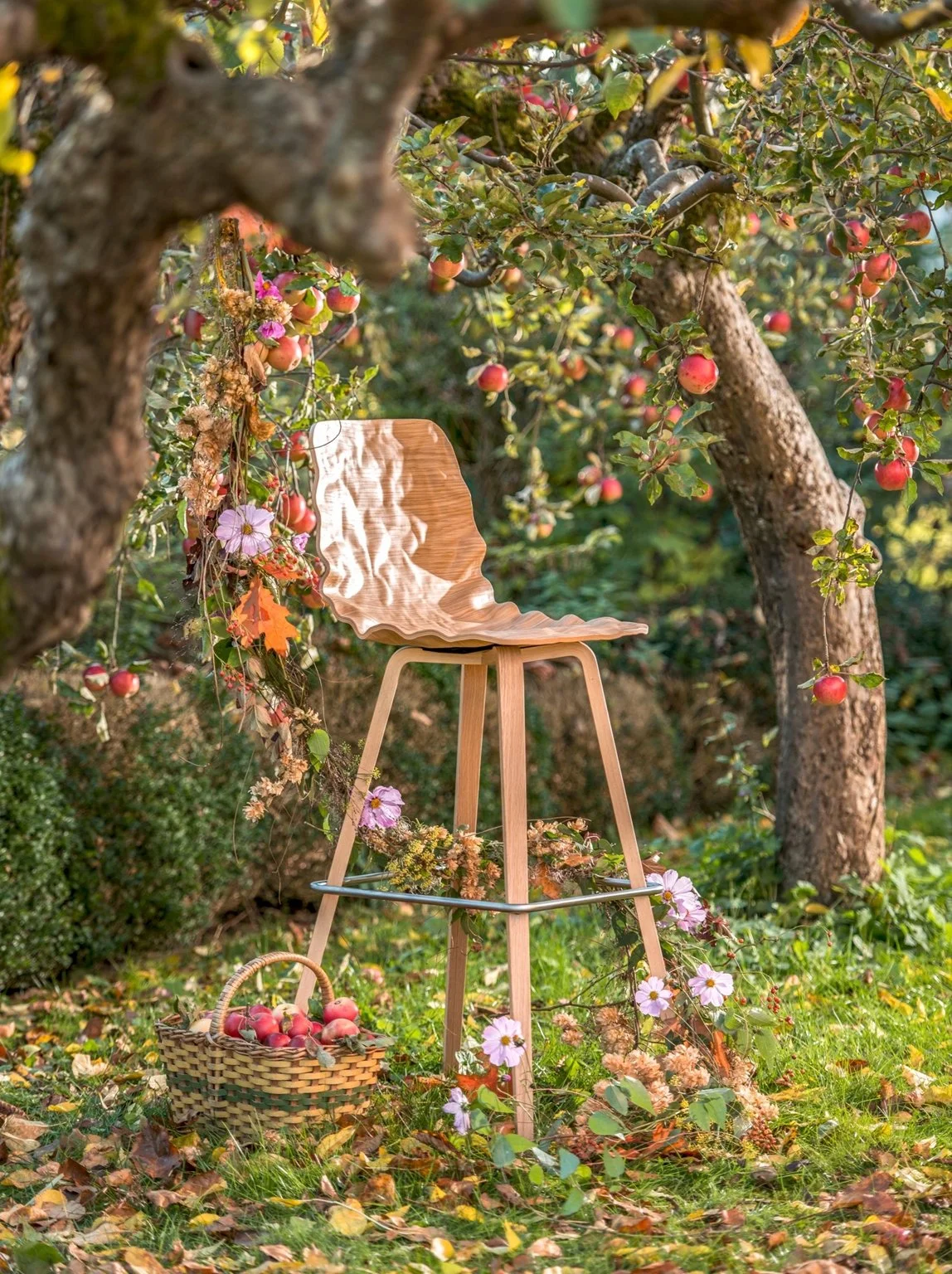 Dent stool.