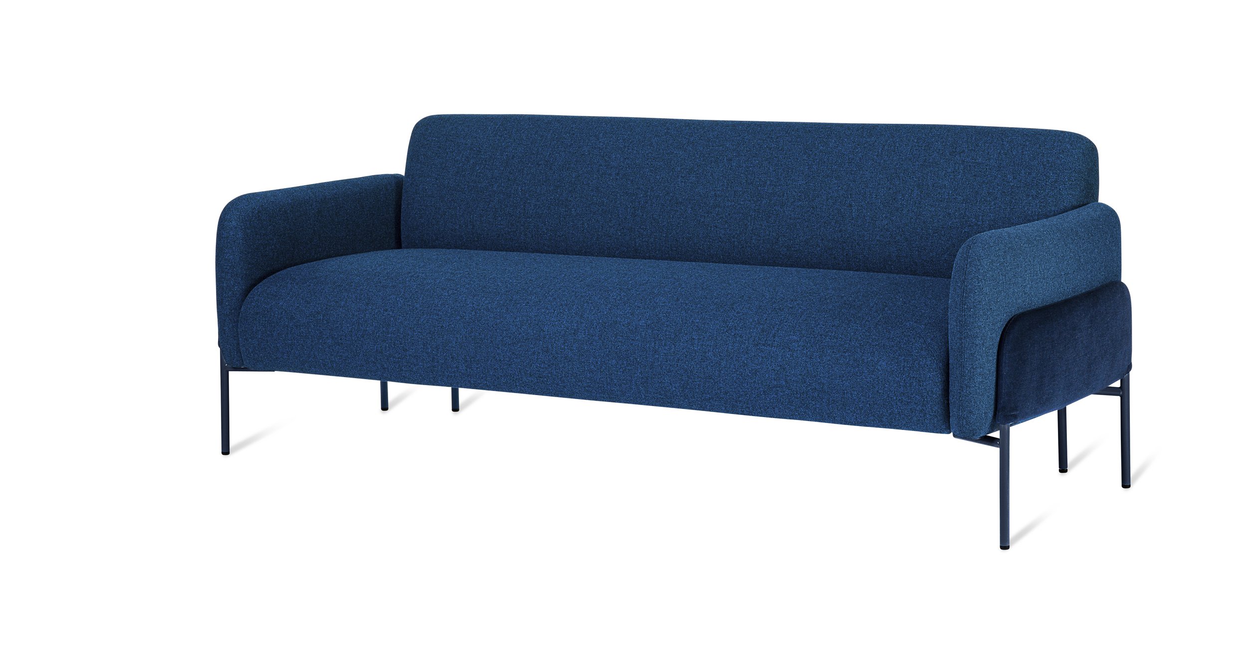 Bolero_Seating_LoungeChairSofa_ScandinavianSpaces_ProductImage_10.jpg