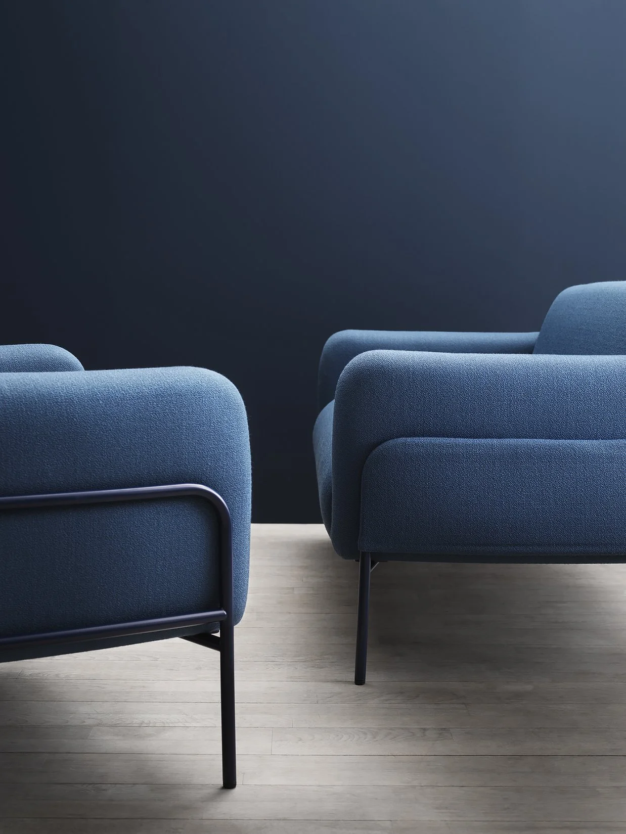 Bolero_Seating_LoungeChairSofa_ScandinavianSpaces_EnvironmentImage_9.jpeg