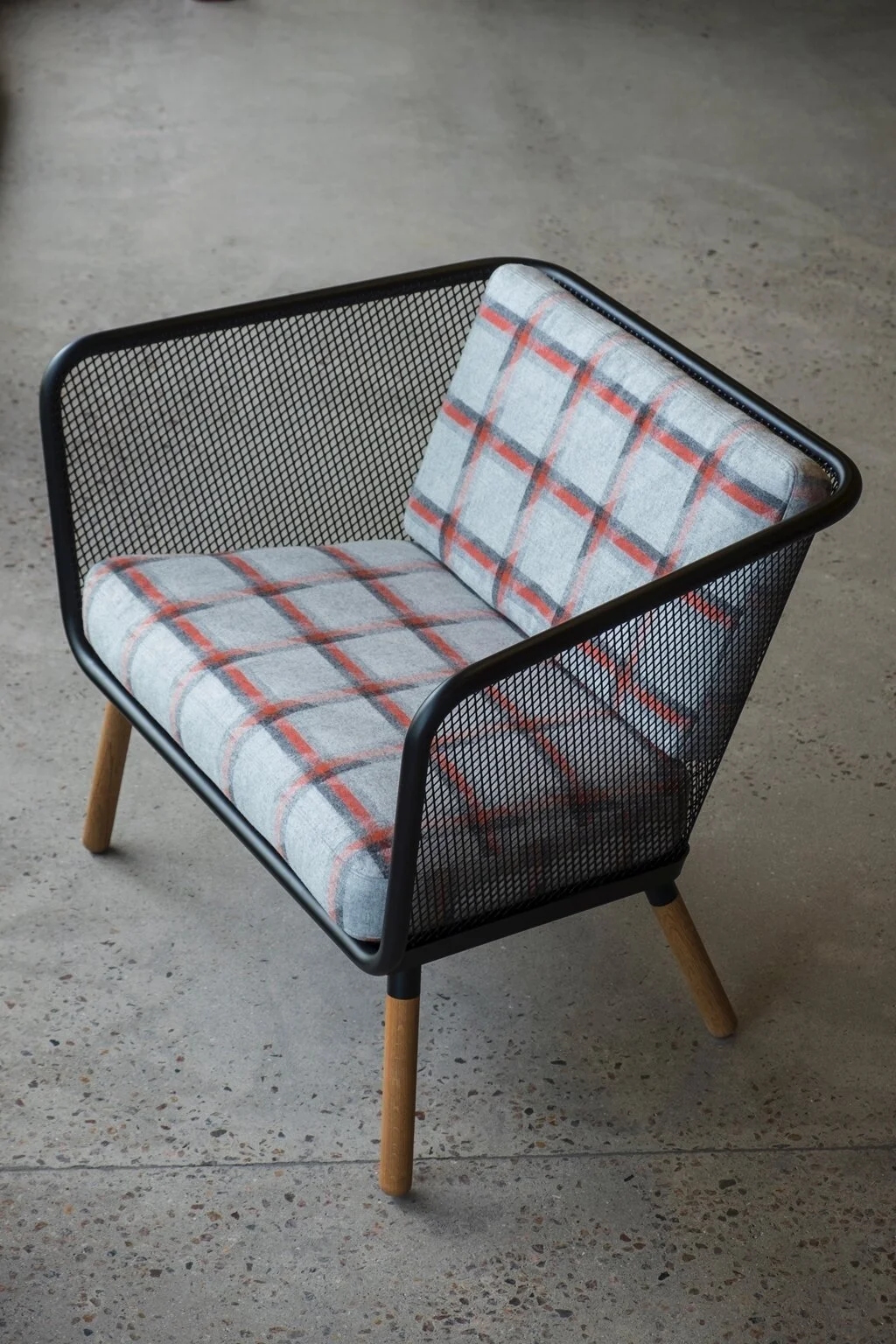Honken_Seating_LoungeChairSofa_ScandinavianSpaces_EnvironmentImage_1.jpeg