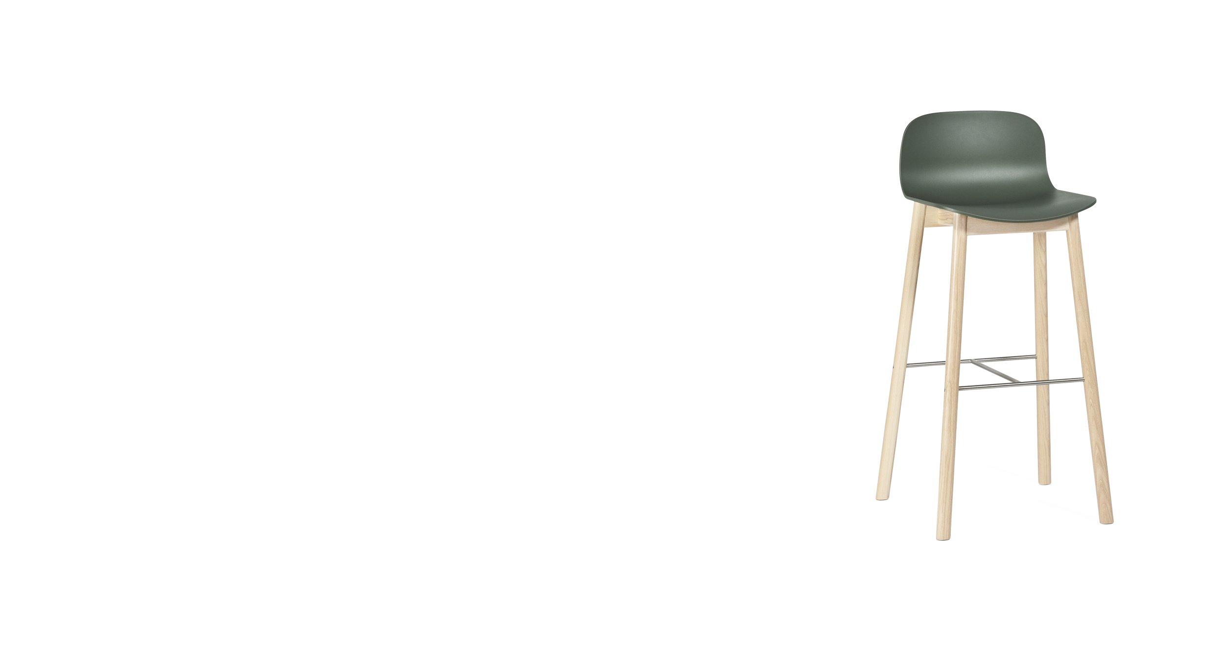 NeoLite_Seating_GuestDiningStool_ScandinavianSpaces_ProductImage_27.jpg