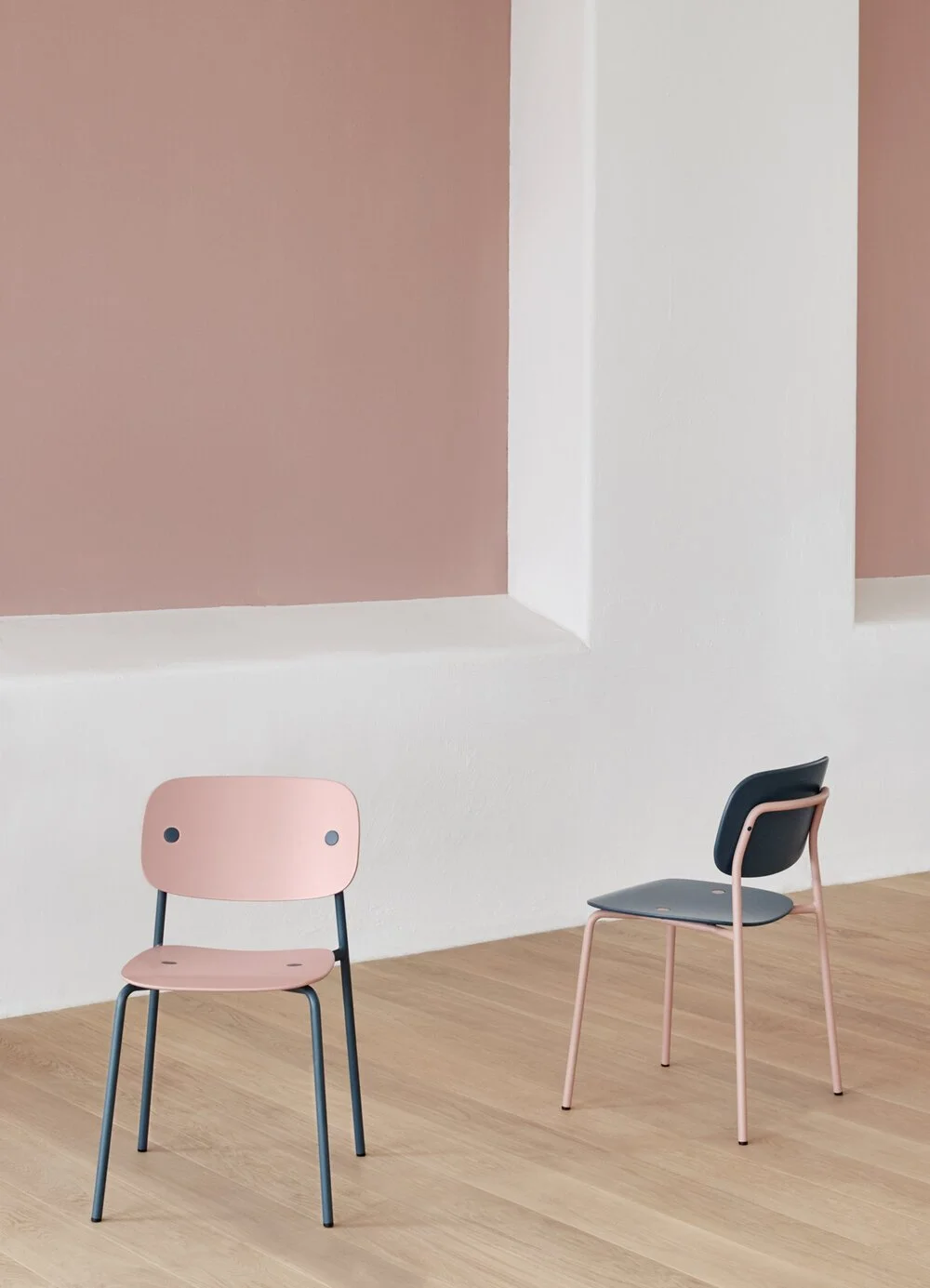 Anagram_Seating_GuestDiningStool_ScandinavianSpaces_EnvironmentImage_1.jpeg
