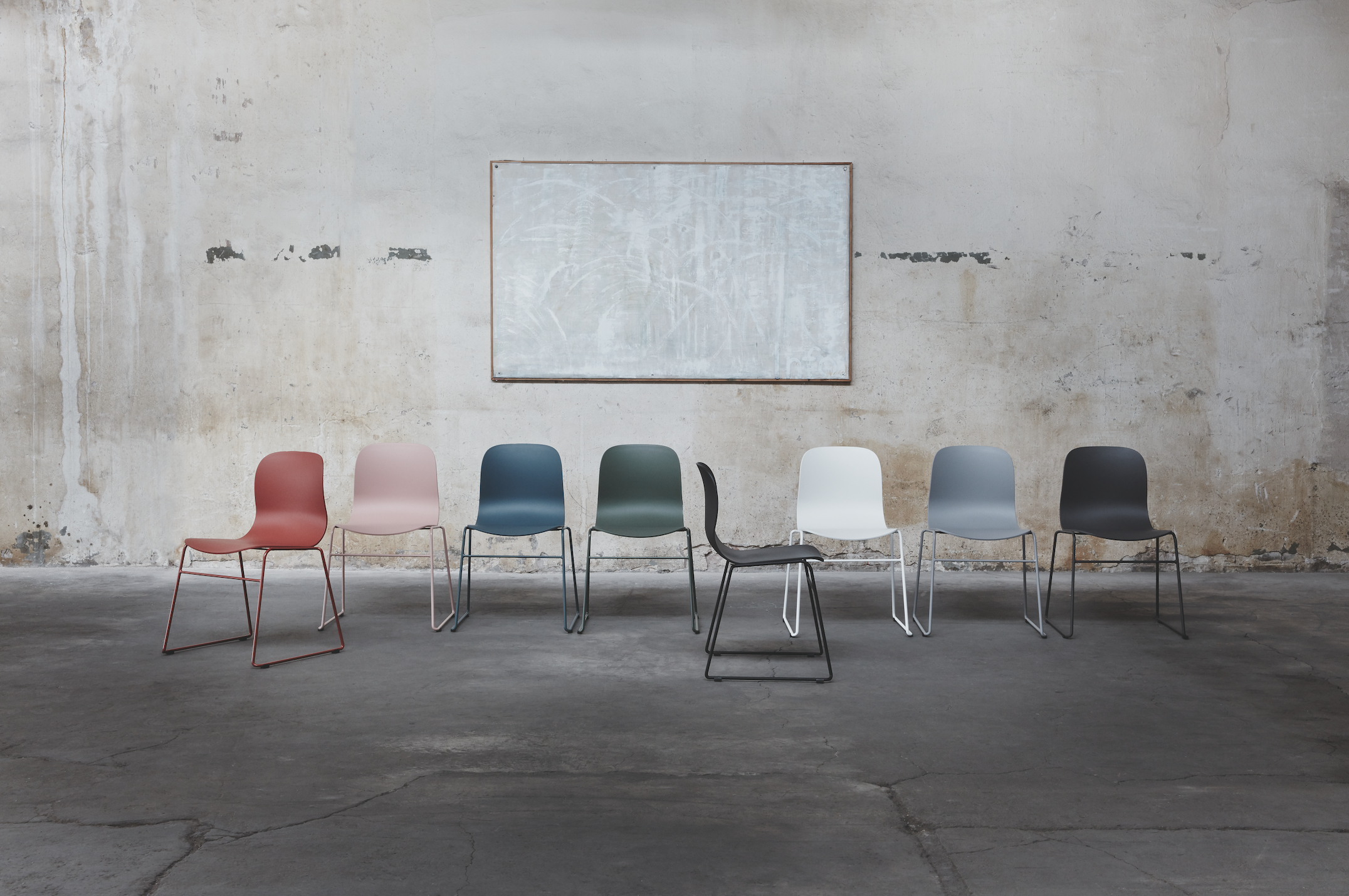 NeoLite_Seating_GuestDiningStool_ScandinavianSpaces_EnvironmentImage_1.jpg
