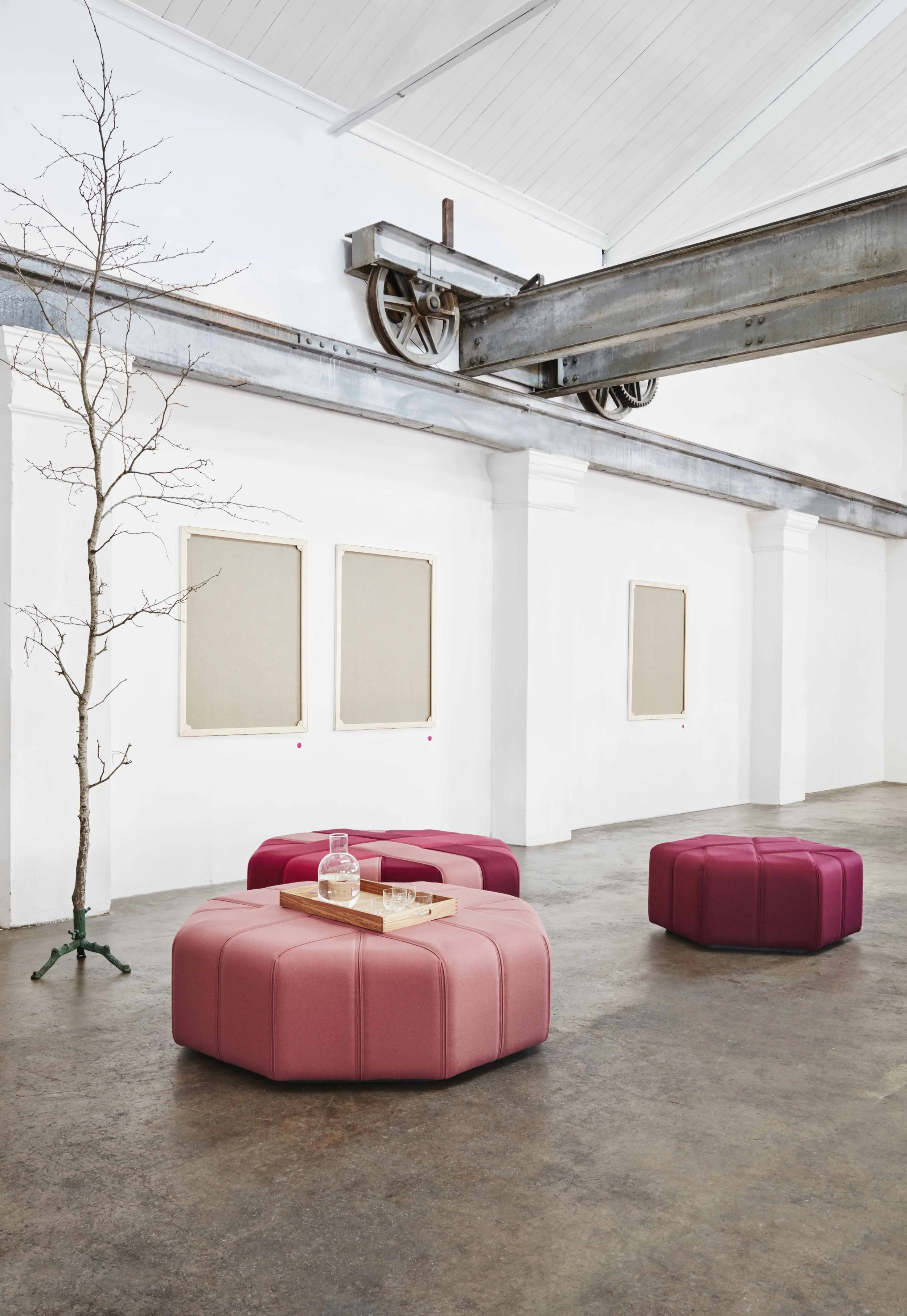 Ribbon_Seating_BenchOttoman_ScandinavianSpaces_EnvironmentImage_2.jpeg