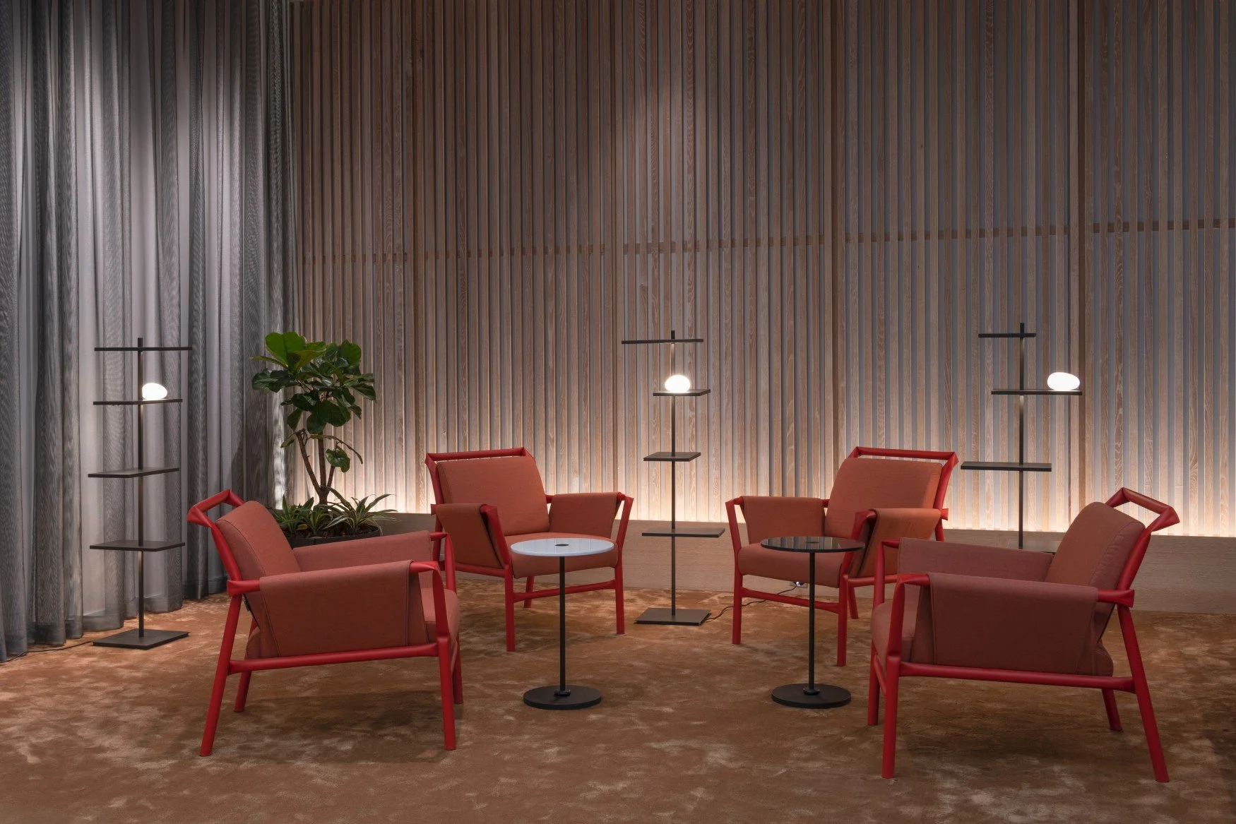 Couronne_Tables_Occasional_ScandinavianSpaces_EnvironmentImage_4.jpeg