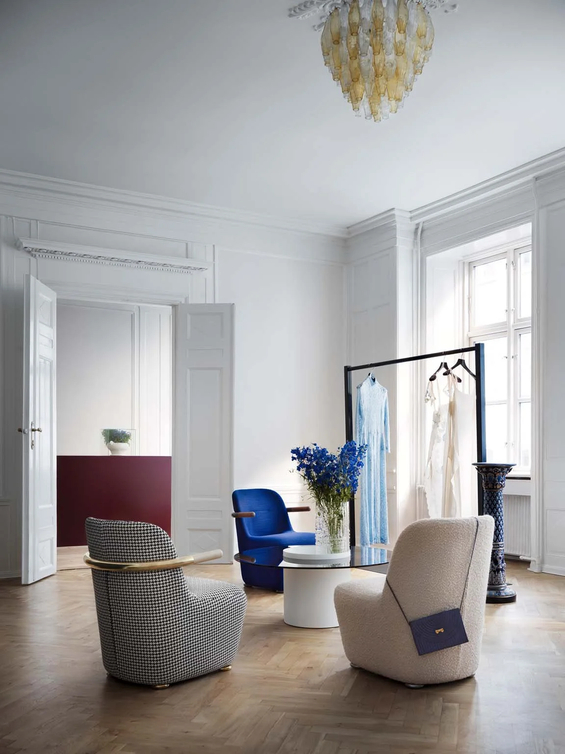 Jackson_Seating_LoungeChair_ScandinavianSpaces_EnvironmentImage_2.jpg