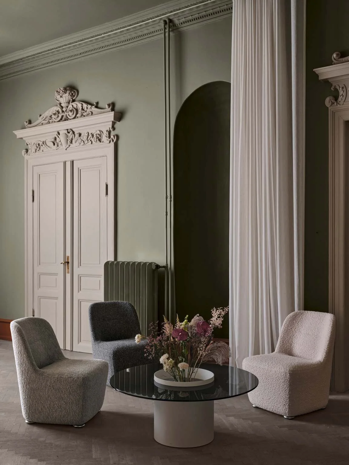 Jackson_Seating_LoungeChair_ScandinavianSpaces_EnvironmentImage_4.jpg