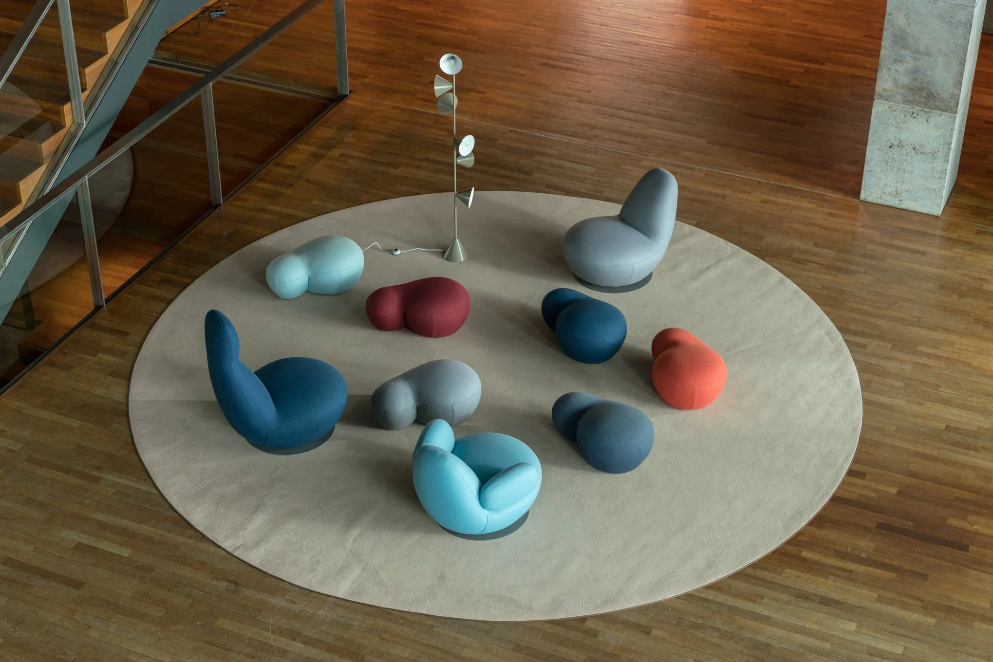 Oppo_Seating_LoungeChairOttoman_ScandinavianSpaces_ProductImage_11.jpeg