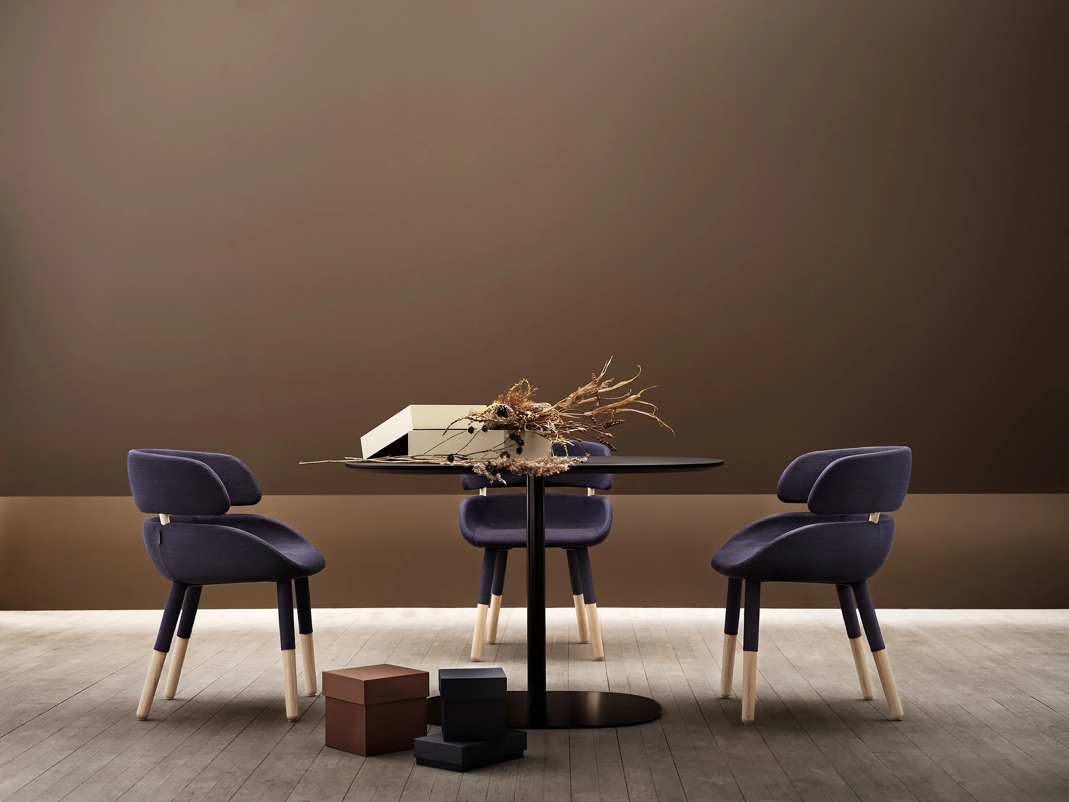 Fendo_Seating_GuestDining_ScandinavianSpaces_EnvironmentImage_3.jpeg