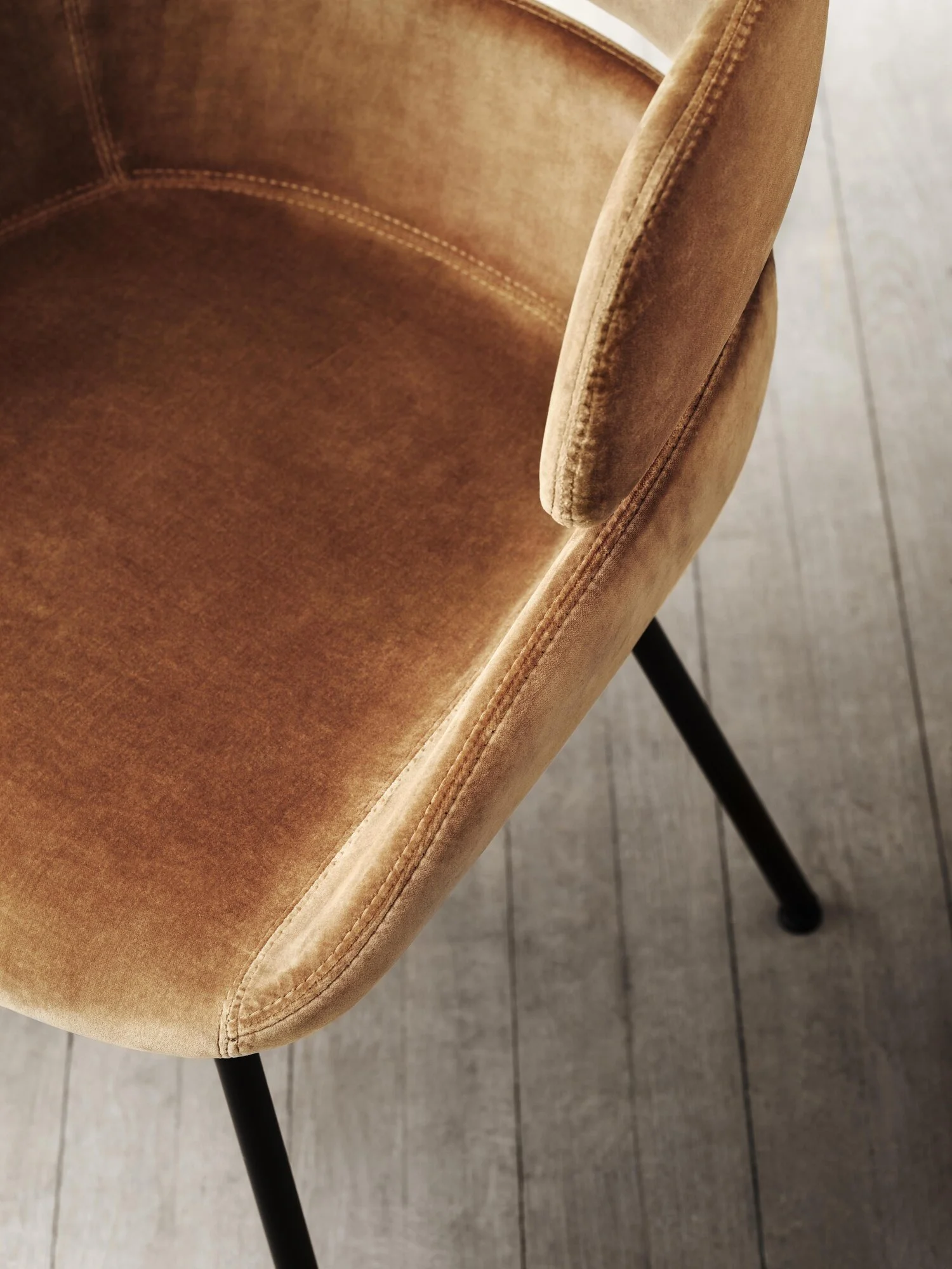 Fendo_Seating_GuestDining_ScandinavianSpaces_EnvironmentImage_6.jpeg