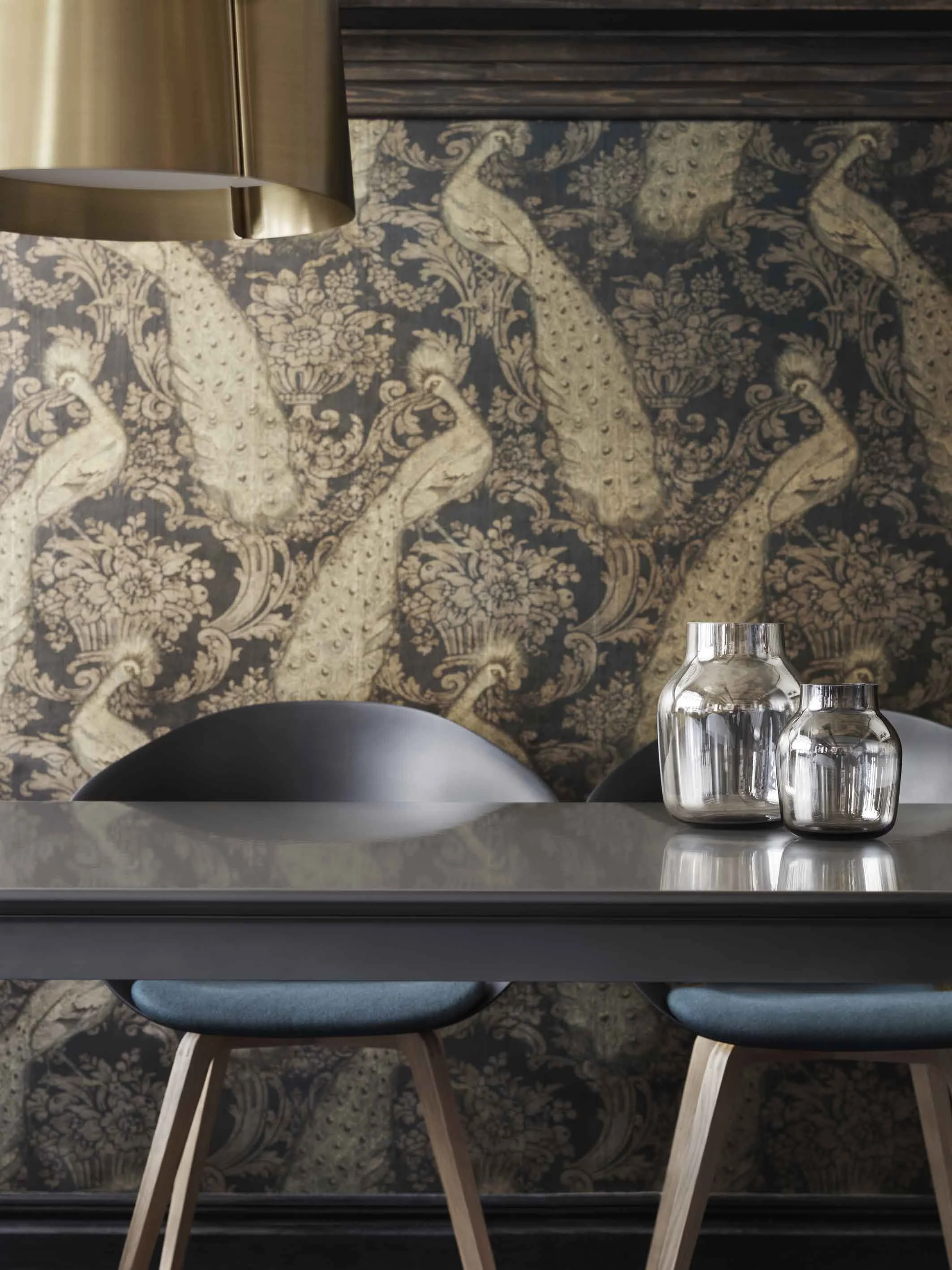 Deli_Seating_GuestDiningStool_ScandinavianSpaces_EnvironmentImage_12.jpg