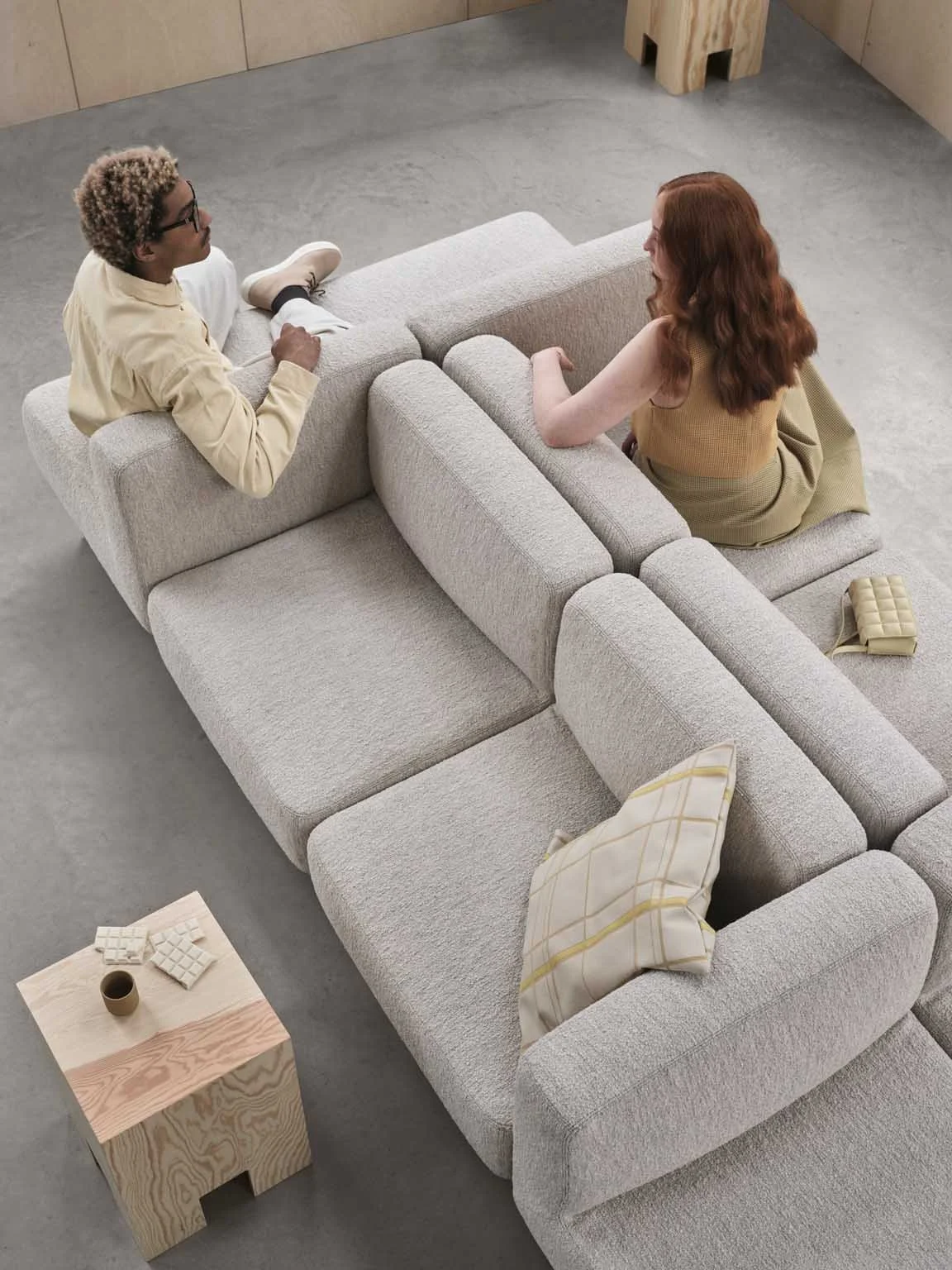 RUT_Seating_SofaModular_ScandinavianSpaces_EnvironmentImage_12.jpeg