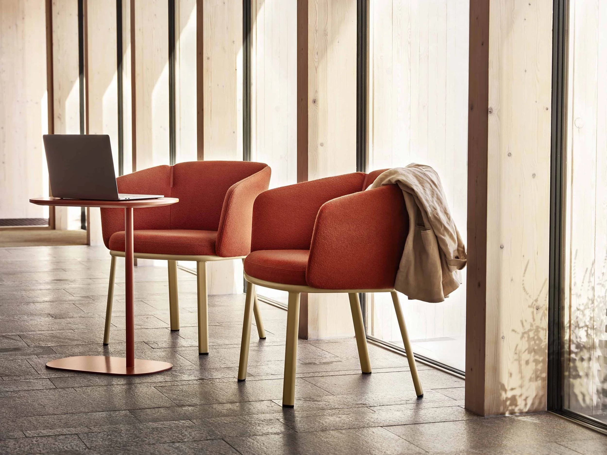 Central_Seating_GuestDining_ScandinavianSpaces_EnvironmentImage_4.jpeg