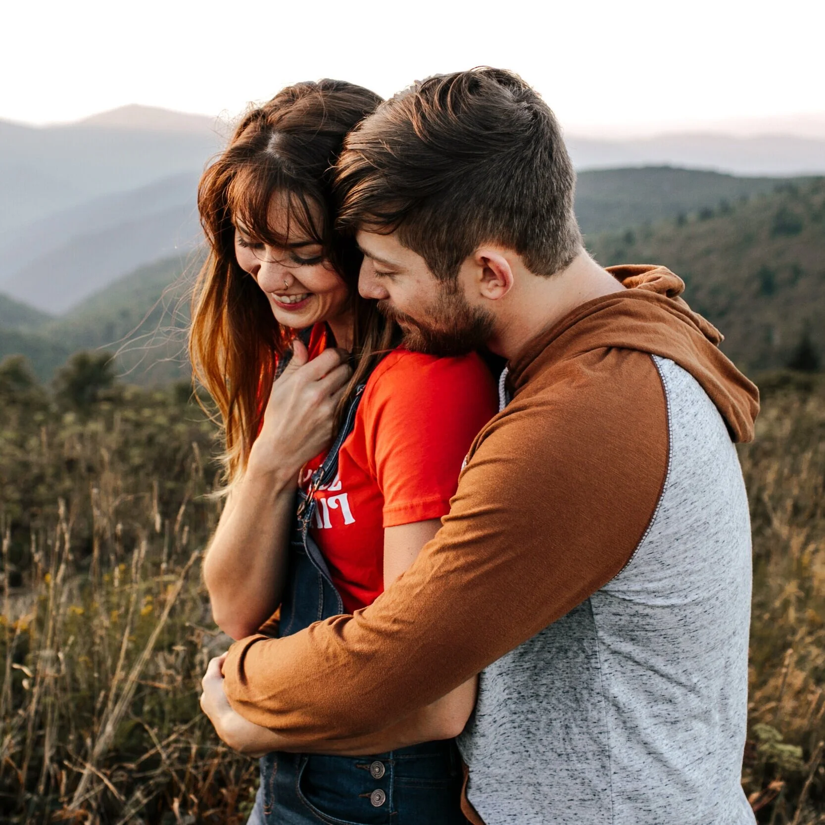 KATIE &amp; CHRISTIAN / BLACK BALSAM KNOB, NC