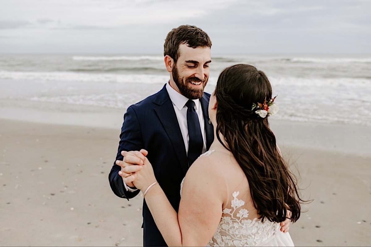 22_CMP-Steven-Allison-Wedding-2020-384_Oceanfront beach small intimate wedding, Ocean Isle, North Carolina.jpg