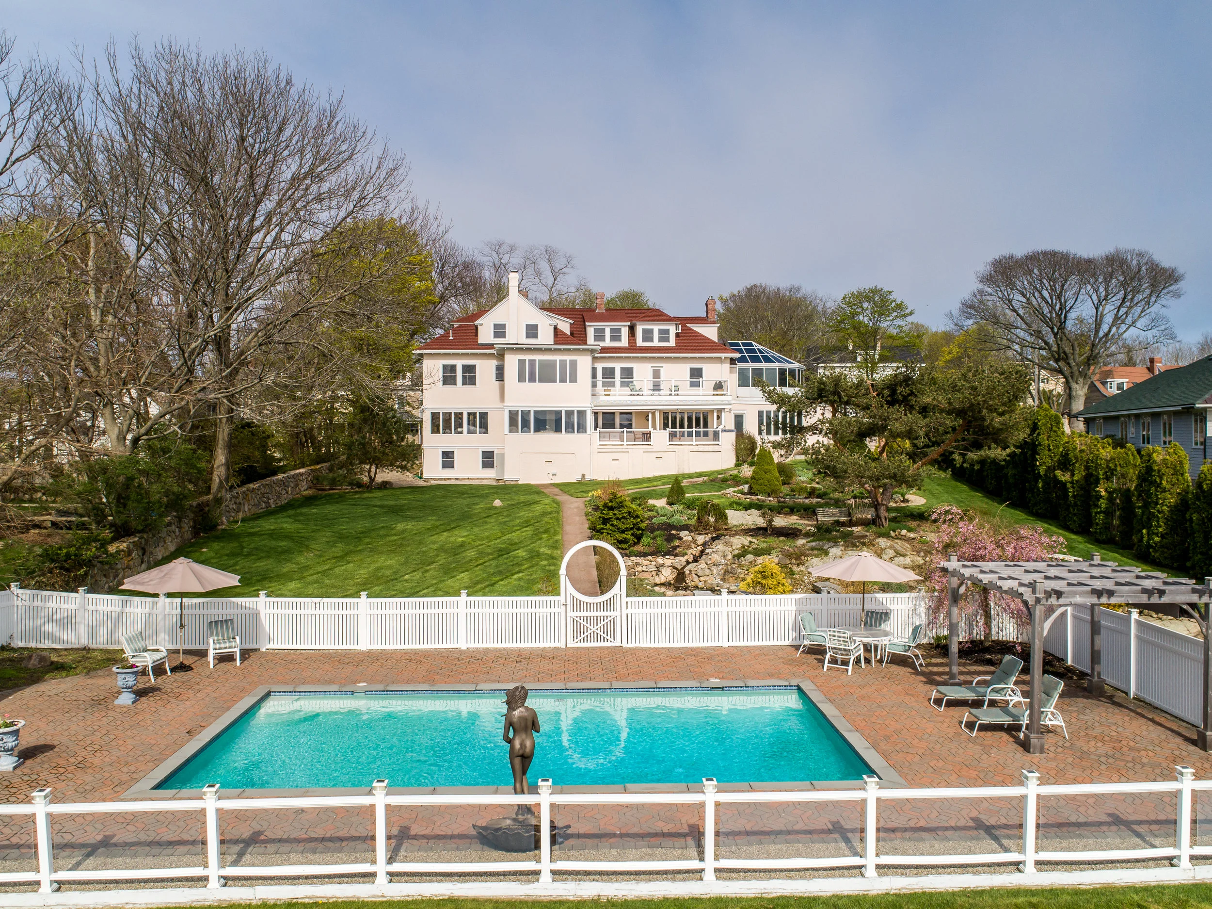 JUST SOLD! — Kristin Francoeur