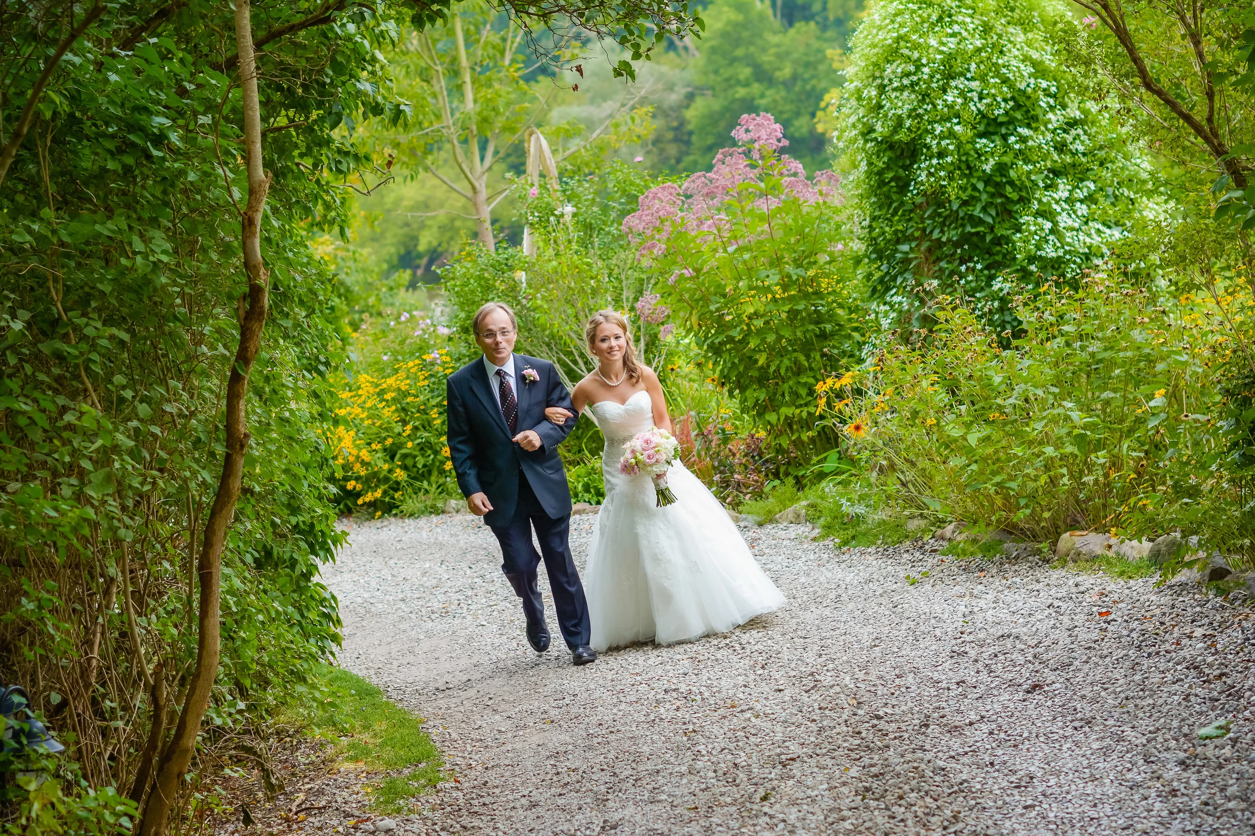 2013-09-07 Jenny & Connor - 0245 Colour.jpg