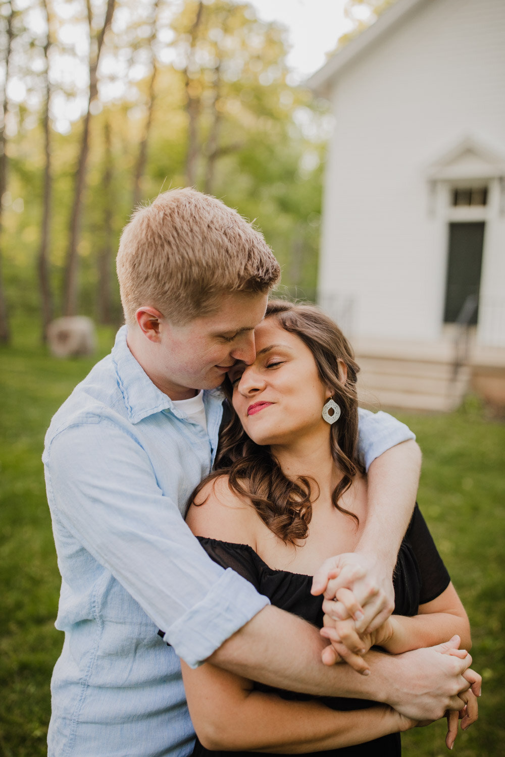 funks-grove-bloomington-illinois-engagement-session-27.jpg