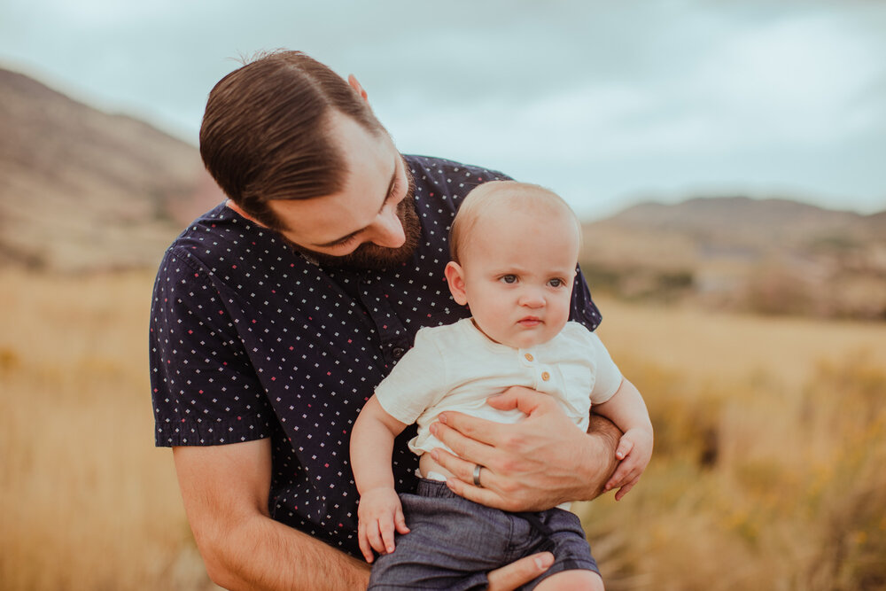 denver-family-photographer-mount-falcon-8.jpg