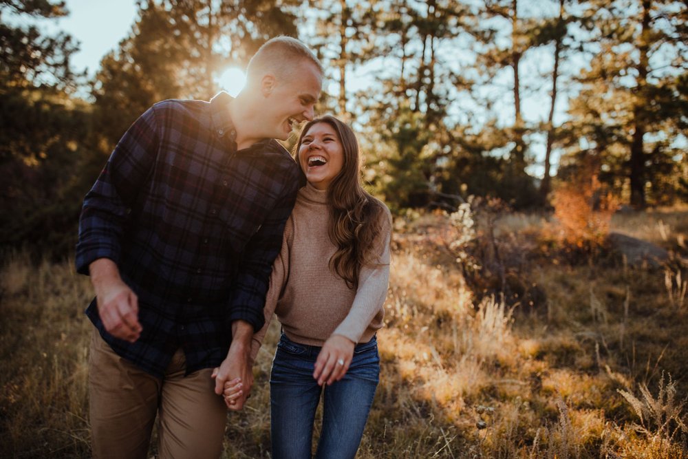 evergreen-colorado-couples-photo-session-19.jpg