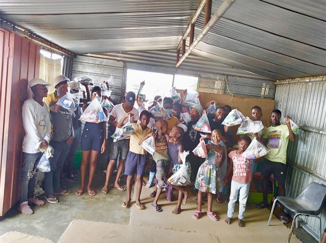 Soul Sparkles get Toiletries