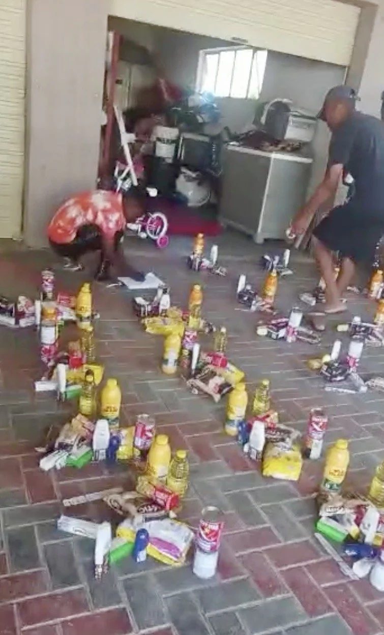 Preparing Christmas Parcels for the Soul Sparkles