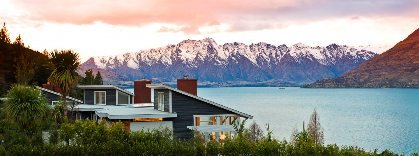 3040632-matakauri-lodge-queenstown-new-zealand.jpg