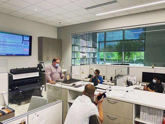 Our team meetings look a little different these days! 😷

#jacobwhiteconstruction #jacobwhite #construction #texas #houston #houstonconstruction 
#smallgroups #maskup #socialdistancing #socialdistancing2020 #covid19 #safetyfirst #safety #doingourpart