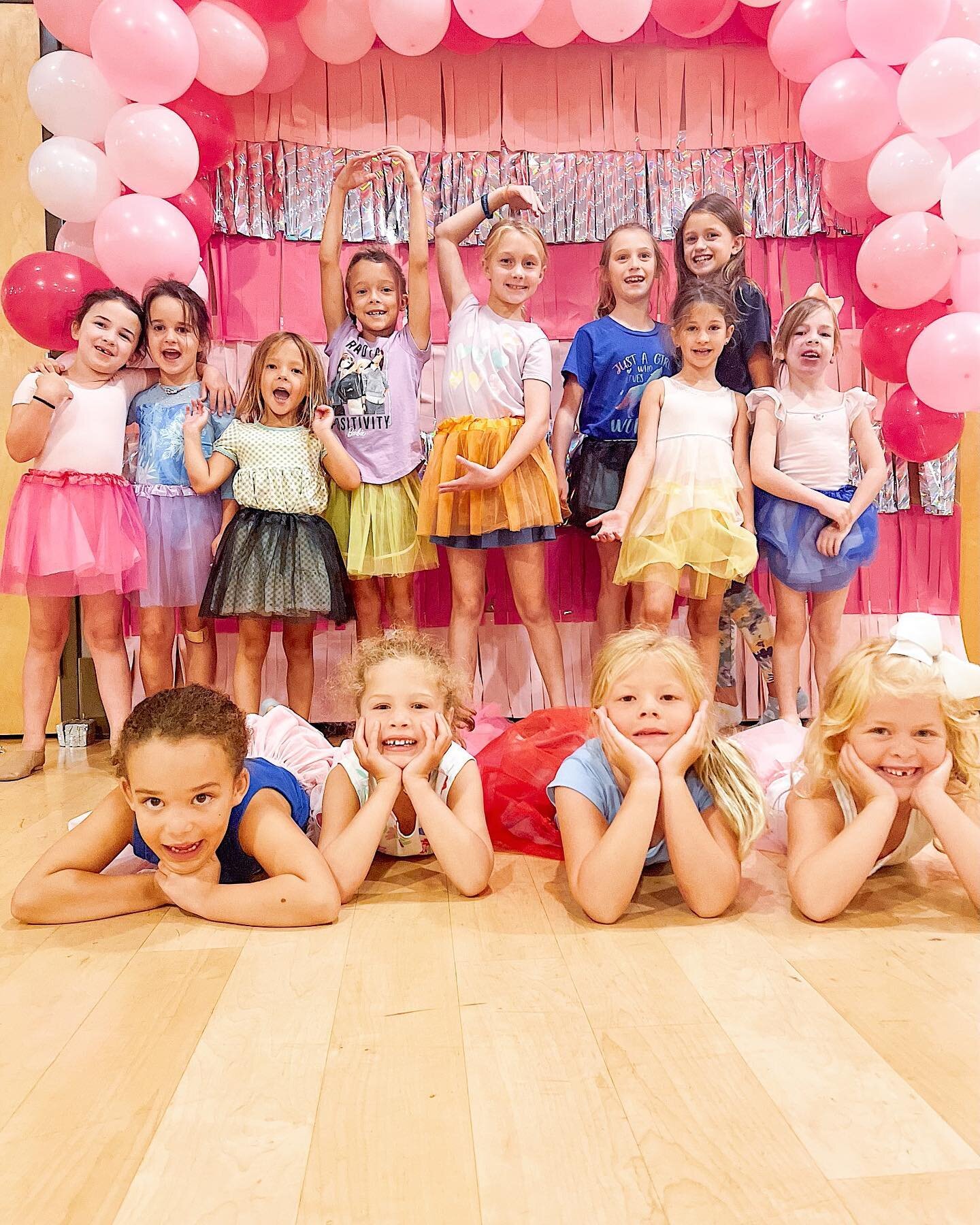 We&rsquo;re loving these adorable pictures of our ballerinas from Ballerina Camp today! 🩰

Swipe to see our favorites from Pirate Camp last week too! 🏴&zwj;☠️

#kidscamp #mooresmillclub #summercamp #pirate #ballerinas #cute