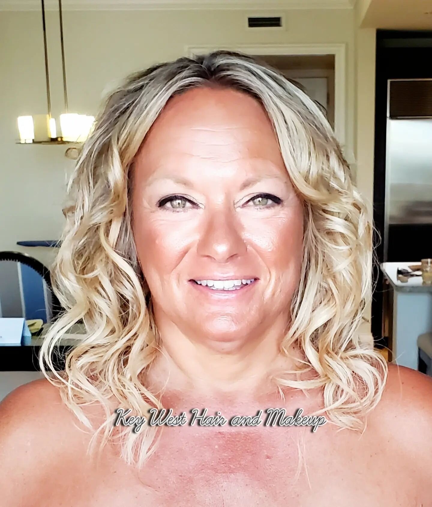 Congratulations to Karen. CELEBRATING 25 YEARS OF MARRIAGE !! We are so happy to be a part of such a special day. We had the honor of getting Karen and her beautiful daughter all glammed up.  We went with a soft bronzy glow for makeup and soft wavy b