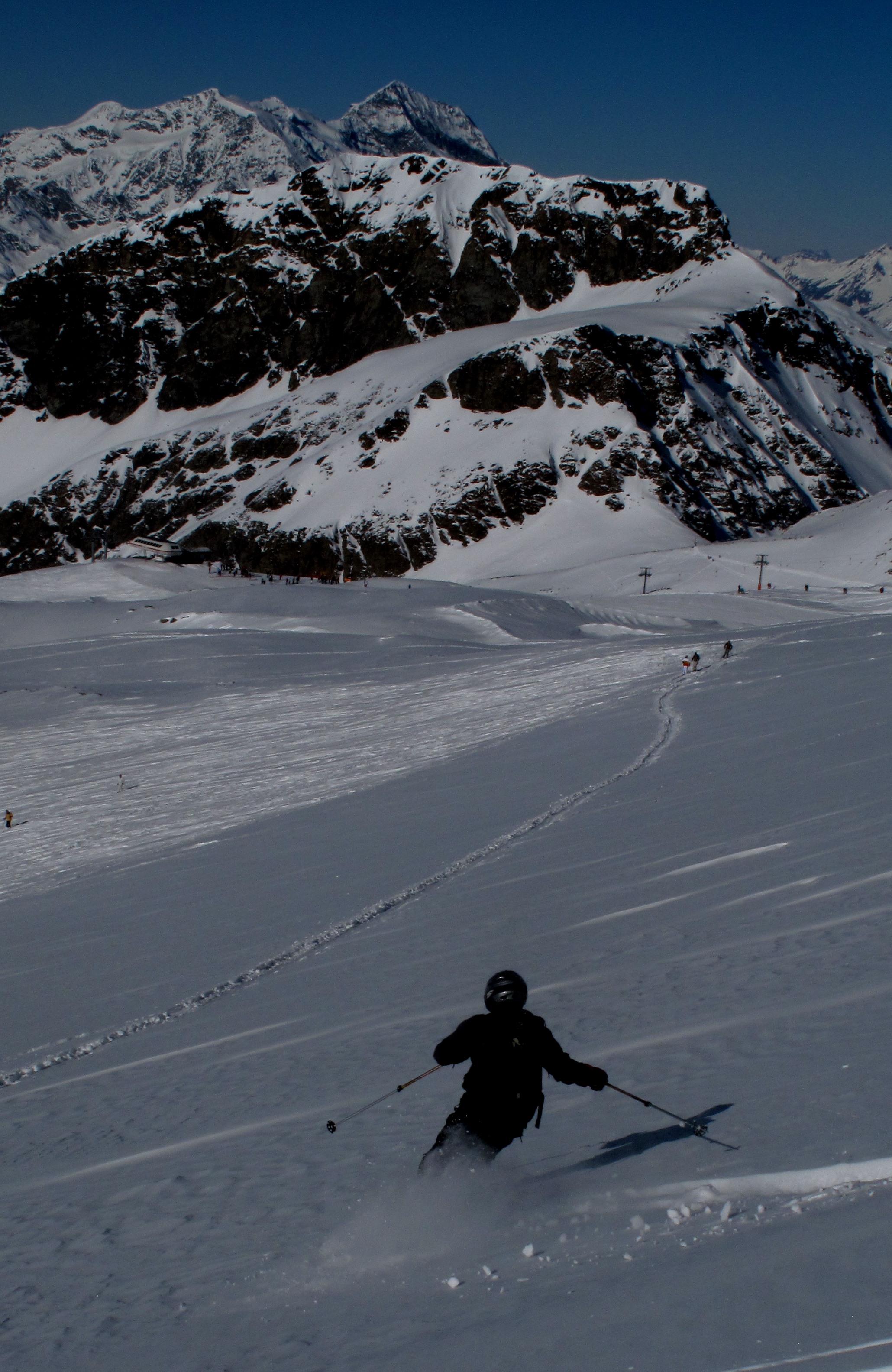skiing3.JPG